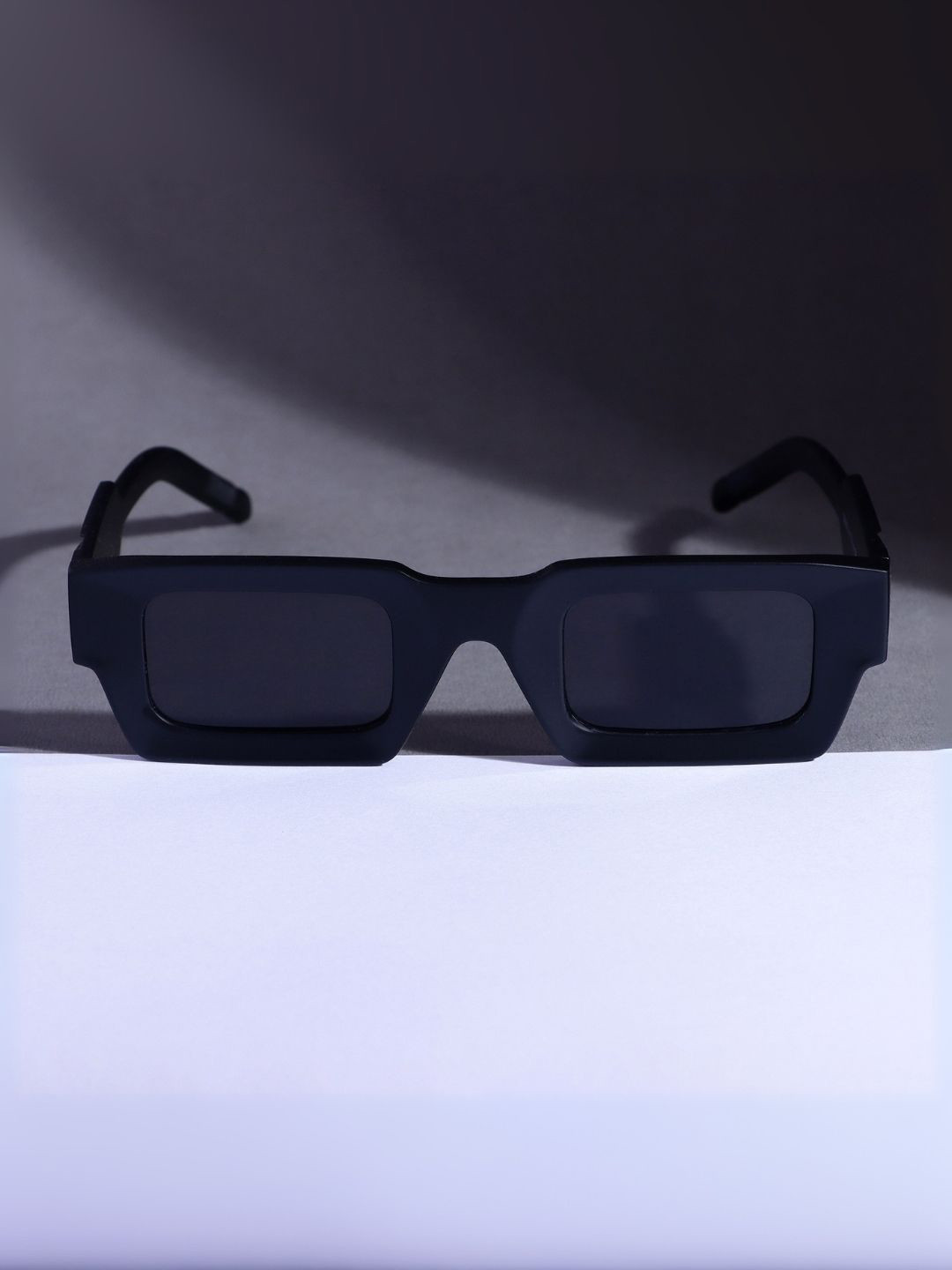 goglassic Unisex Vintage V2 Lens & Rectangle Sunglasses With UV Protected Lens