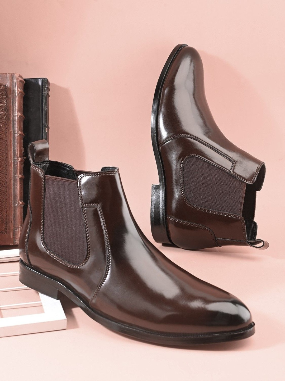 Roadster Men Brown Chelsea Casual Boots