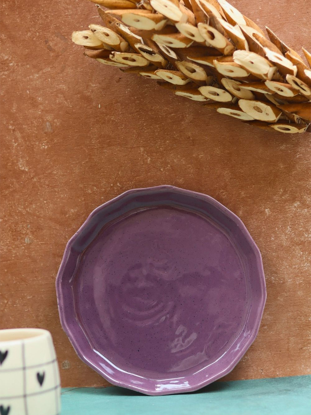 WEAVING HOMES Lavender Textured Ceramic Snack Plate