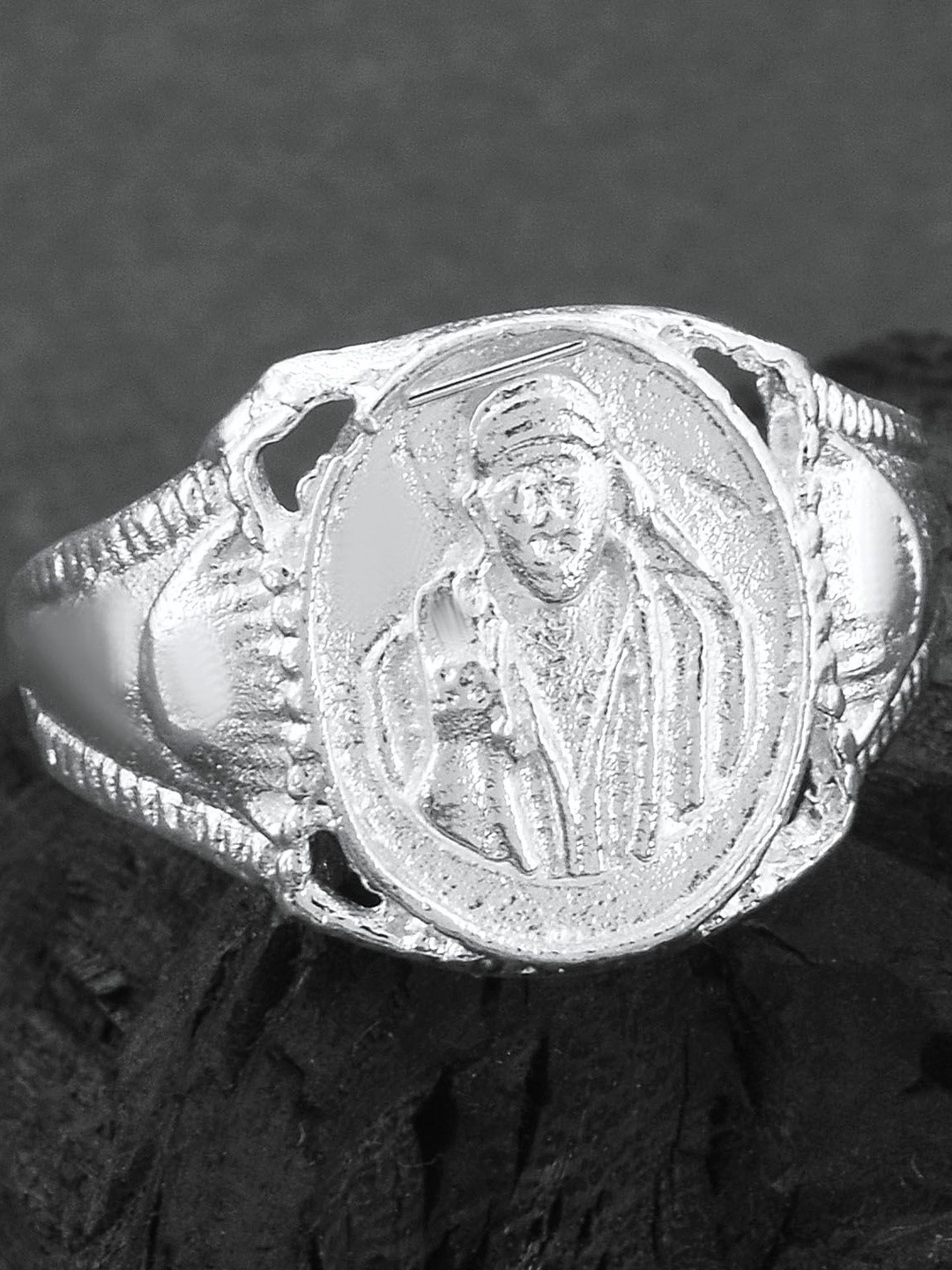 DZINETRENDZ Unisex Silver-Plated Shirdi Sai Baba Finger Ring
