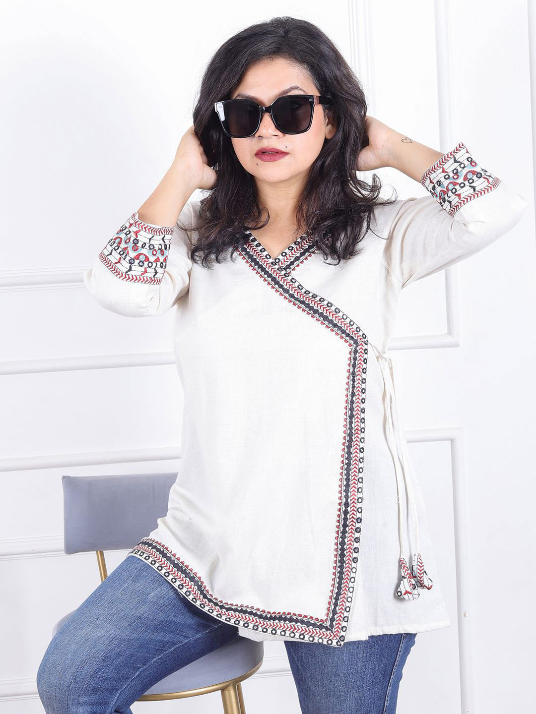 Desi Sandook Women V-Neck Pure Cotton Kurti