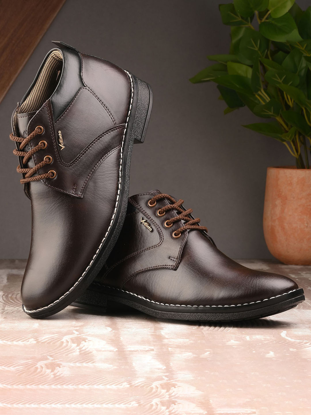 Vellinto Men Textured Lace-Ups Formal Boots