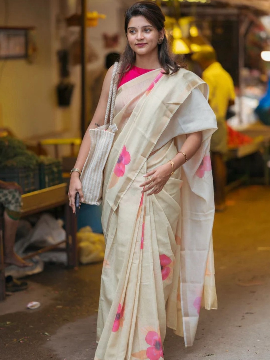 Swaraas Floral Printed Zari Border Chanderi Saree With Blouse Piece