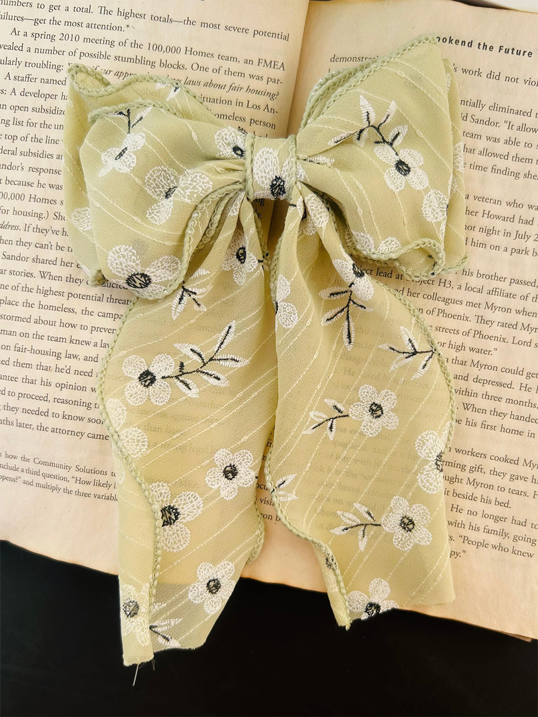 Radhya Accessories Women Flower Print Hair Bow Clip