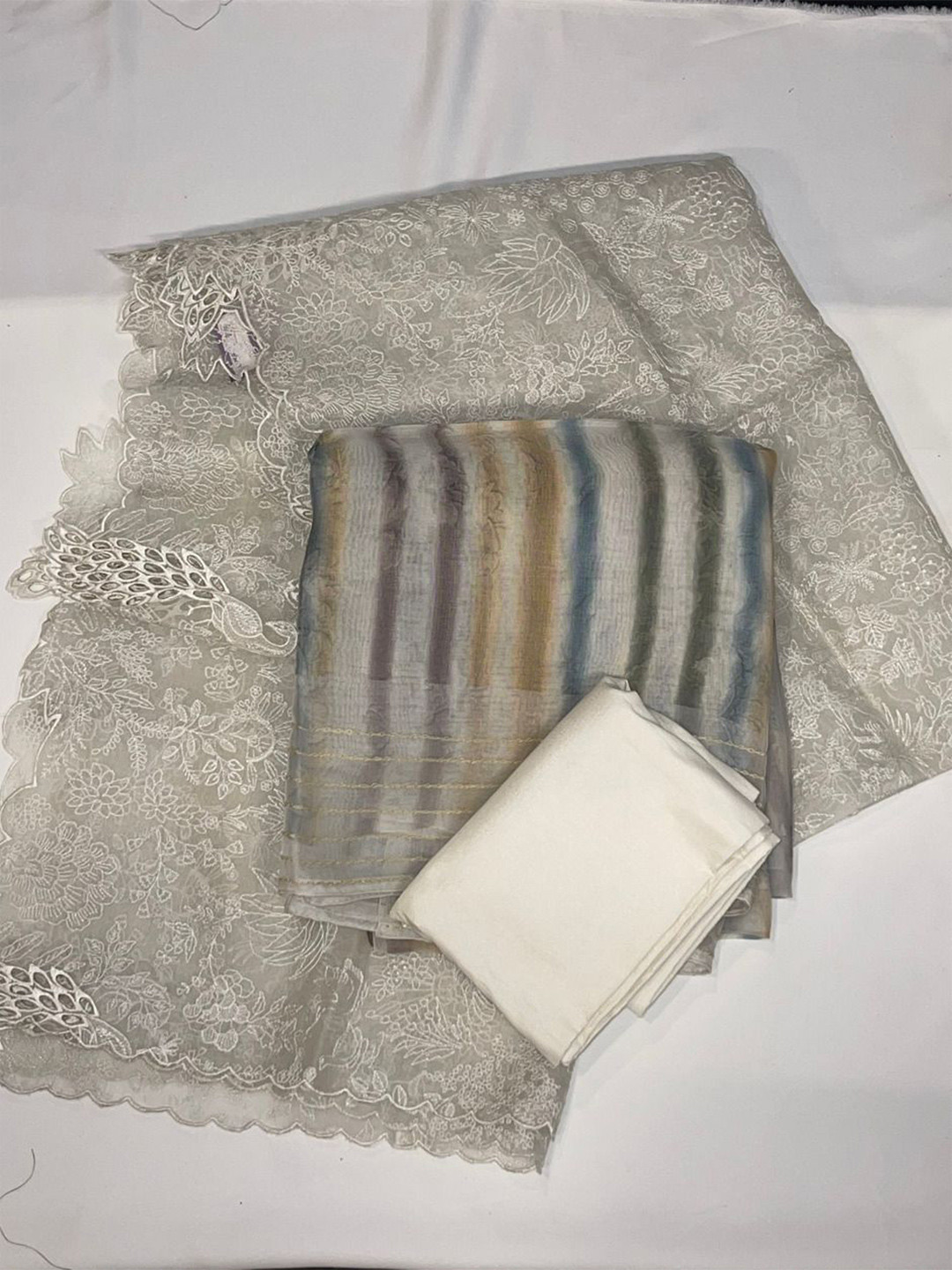 NEE DESIGNSS Abstract Printed Unstitched Dress Material