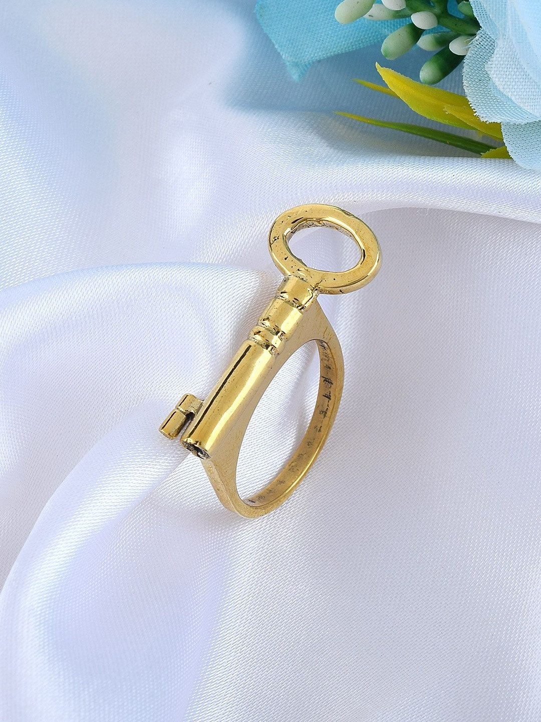 DZINETRENDZ Unisex Gold Plated Key Shape Thin And Sleek Key Design Finger Ring