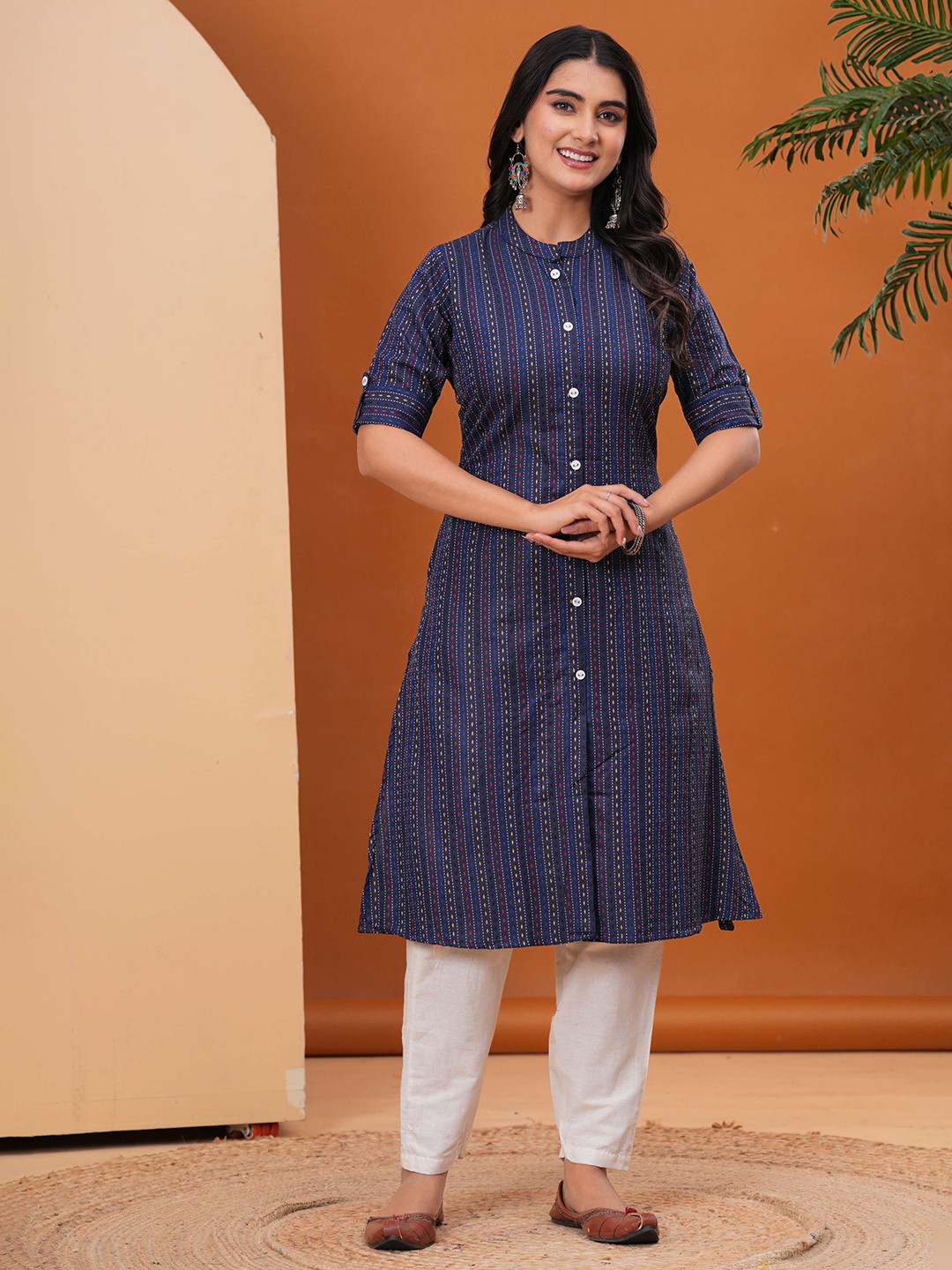 VAALI Abstract Printed Cotton Mandarin Collar A-Line Kurta