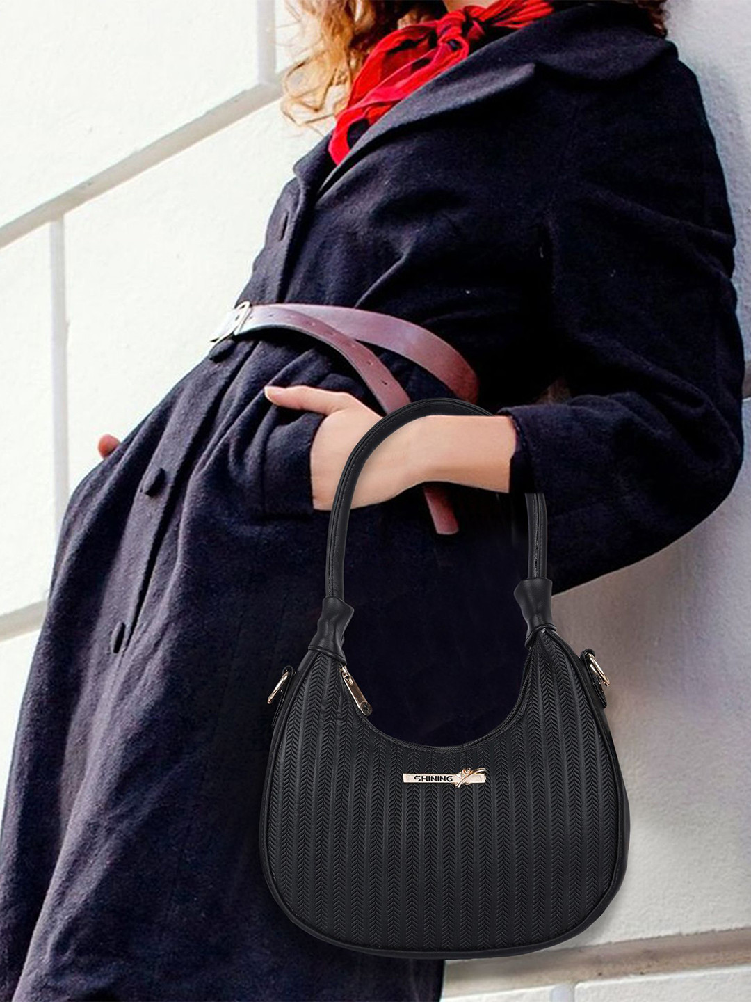 SHINING STAR Women Textured Half Moon Quilted Shoulder Bag