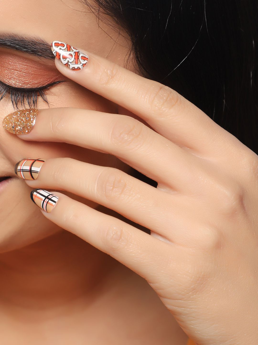 LICK  30 Pcs Reusable Glossy Nude Acrylic Nail Artificial Nail Set