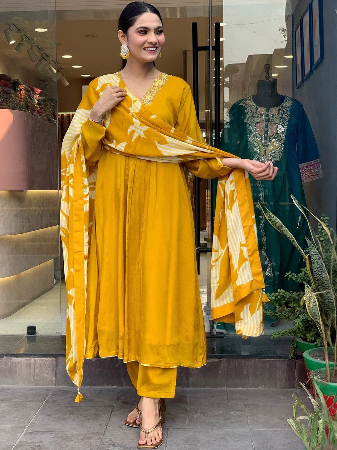 Meena Bazaar Women Solid A-Line Kurta with Trousers & Dupatta