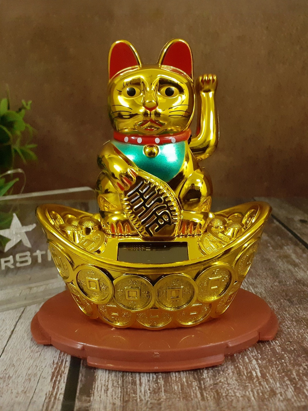 Afterstitch Golden Solar Cat Showpieces Idols