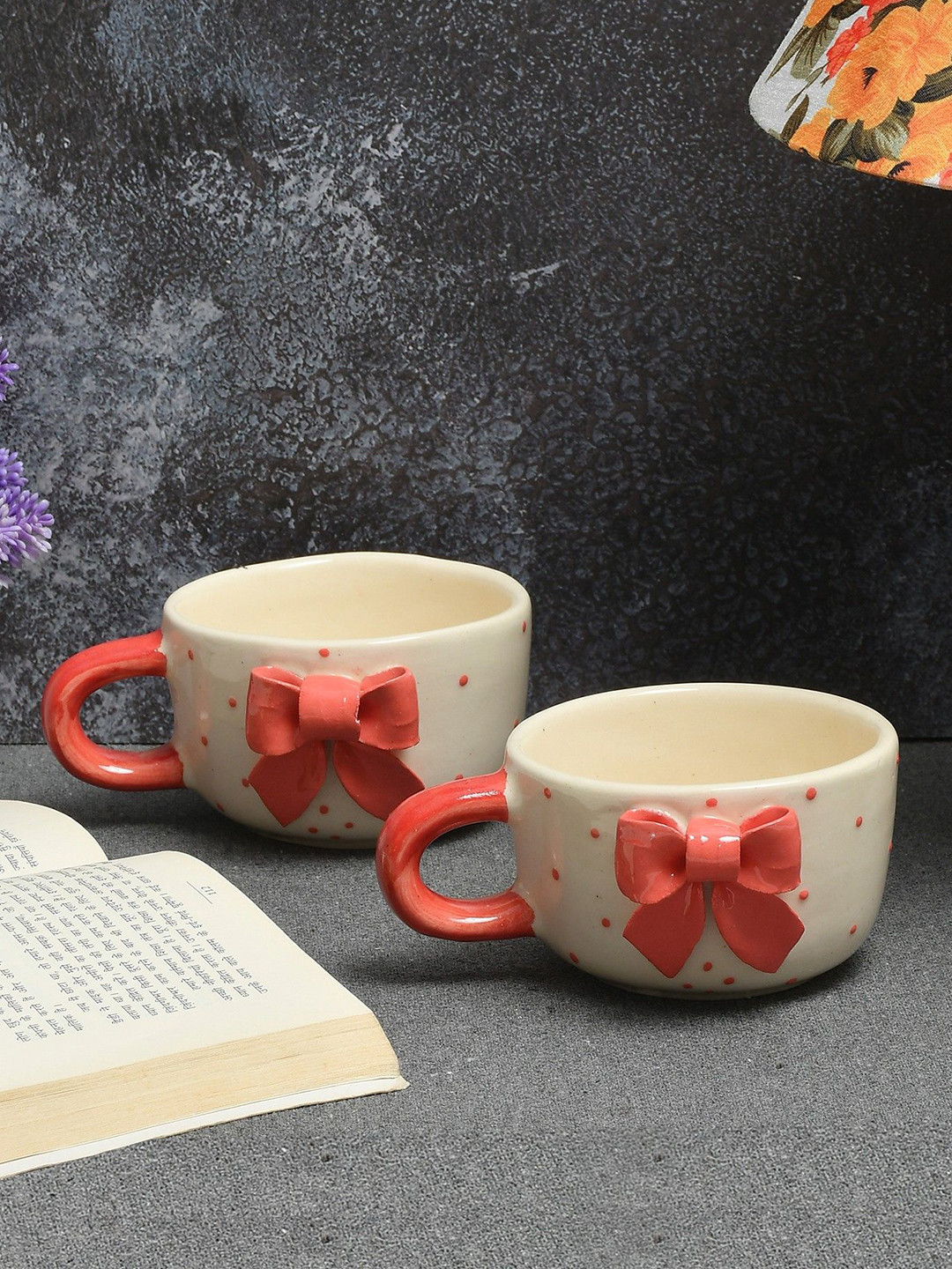 CLIO'S HERITAGE STORE White & Pink Set of 2 Knot Textured Ceramic Glossy Mugs 280ml