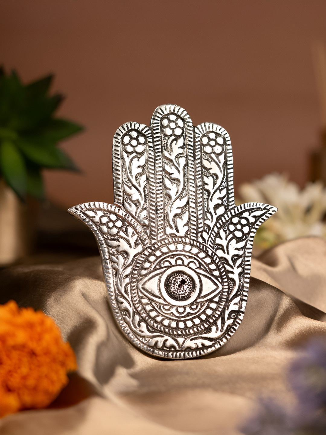 The Zappy Box Silver-Toned Textured Hamsa Evil Eye German Silver Agarbatti Holder
