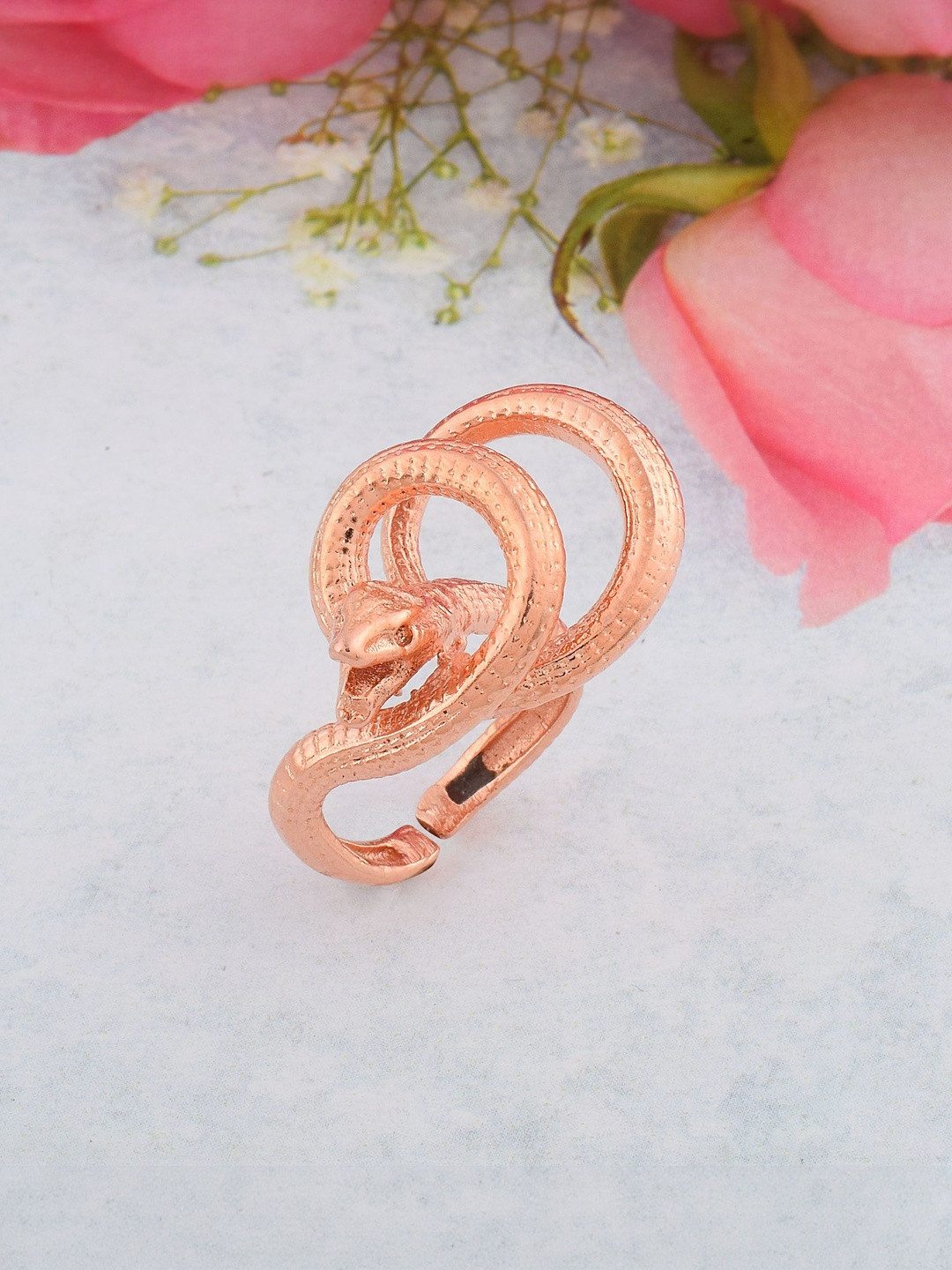 DZINETRENDZ Unisex Pure Copper Coiled Cobra Serpent Snake Finger Ring