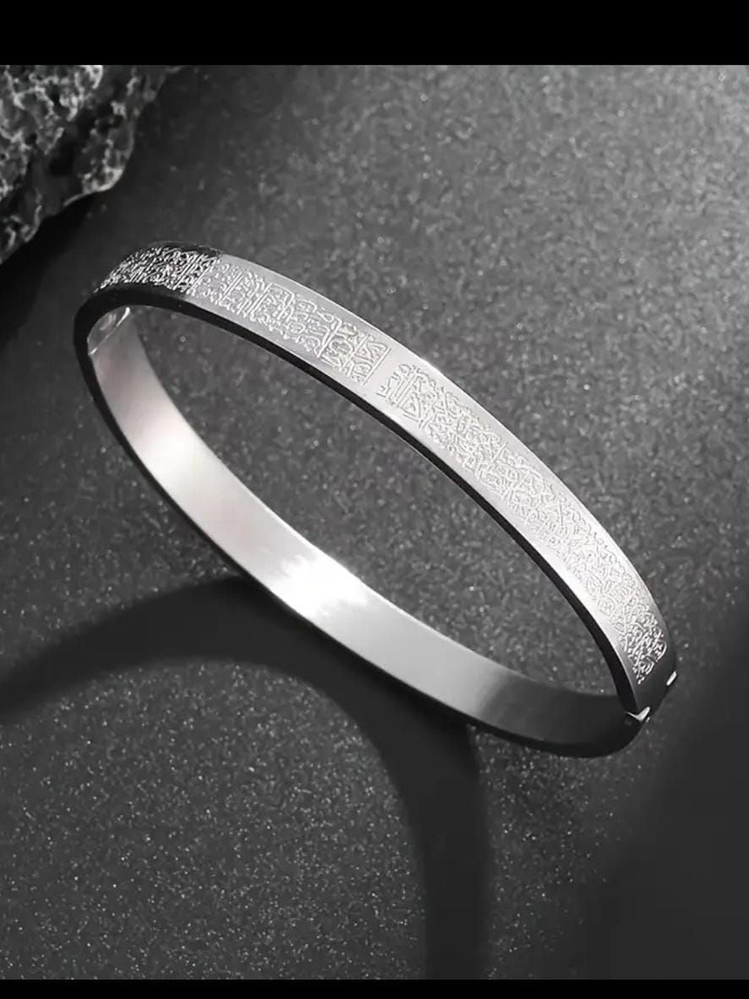 Vientiq Men Silver Bracelet
