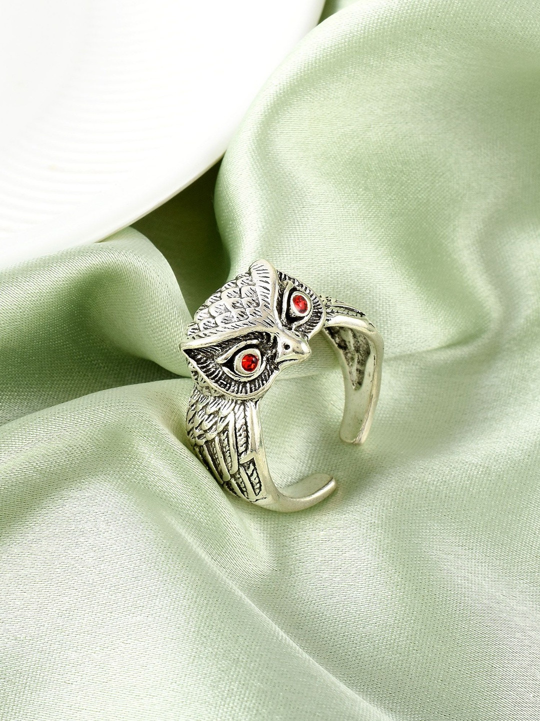 DZINETRENDZ Unisex Silver-Plated Artificial Stones Studded Antique Owl Face Finger Ring