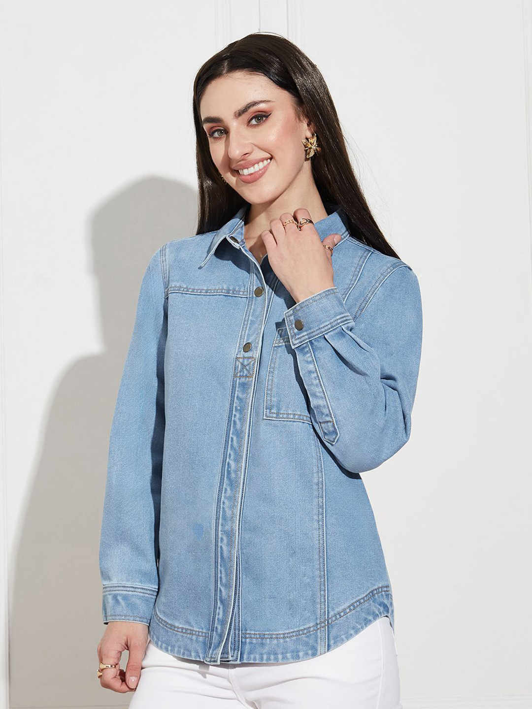 Miss Chase Women Fur In Furnace Spread Collar Long Sleeves Relaxed Fit Casual Denim Shirt