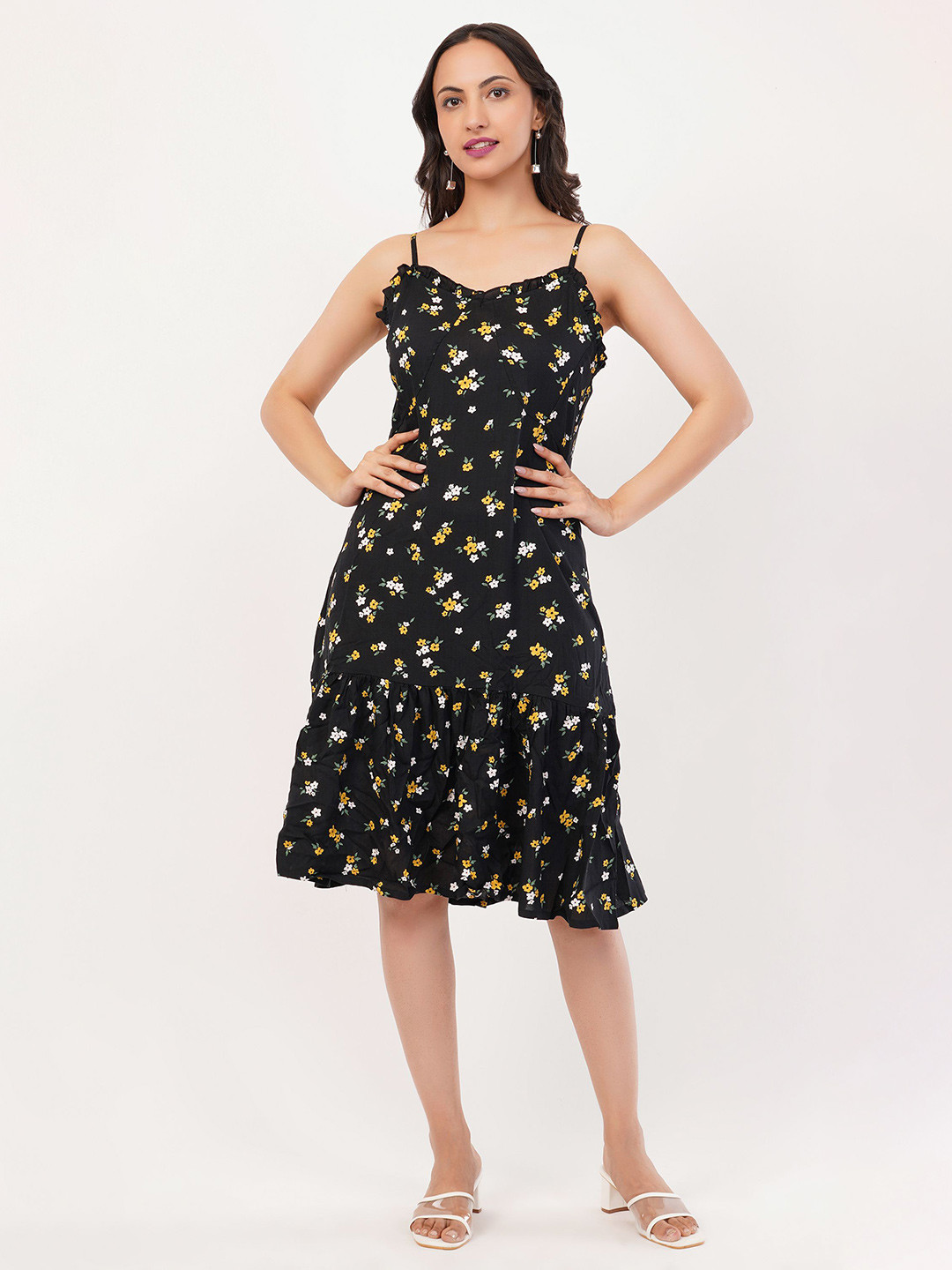 CHARMSROAD Women Floral Printed Ruffled A-Line  Dress