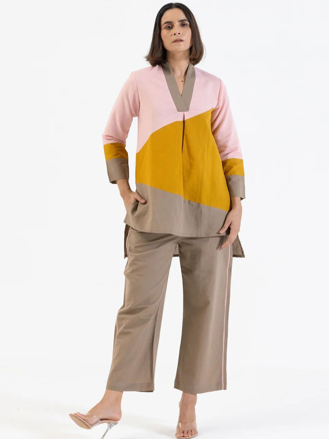 STYLESANG Colourblocked V-Neck Tunic & Trousers Co-Ords