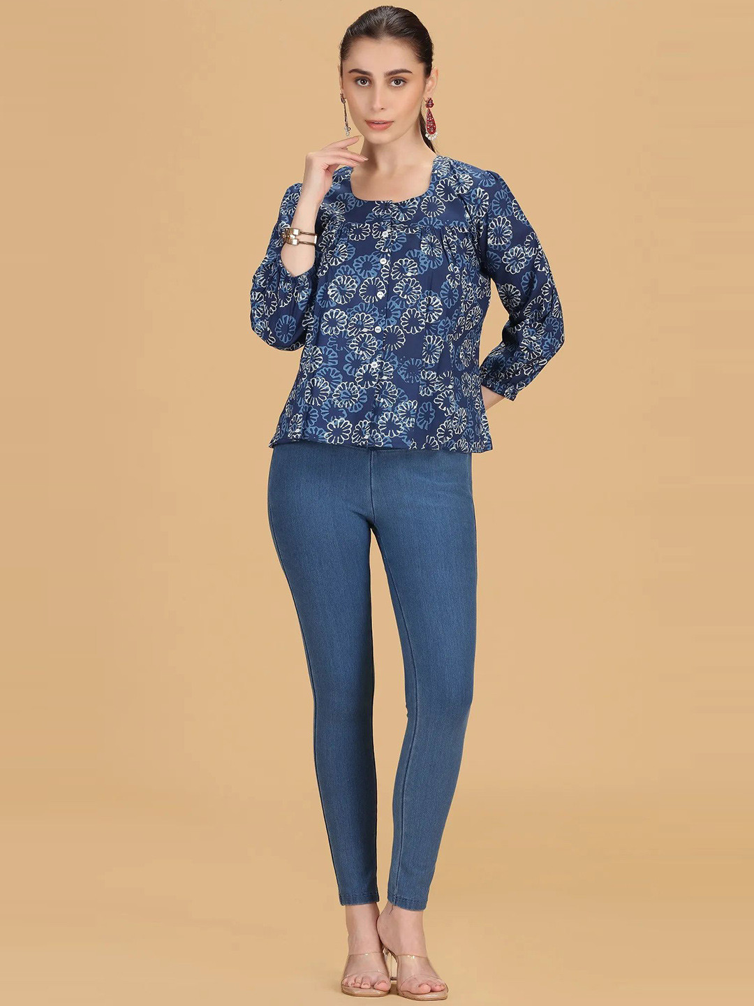 COTTON CULTURE Women Ethnic Motifs Printed Gathered Round Neck Puff Sleevs Cotton Top