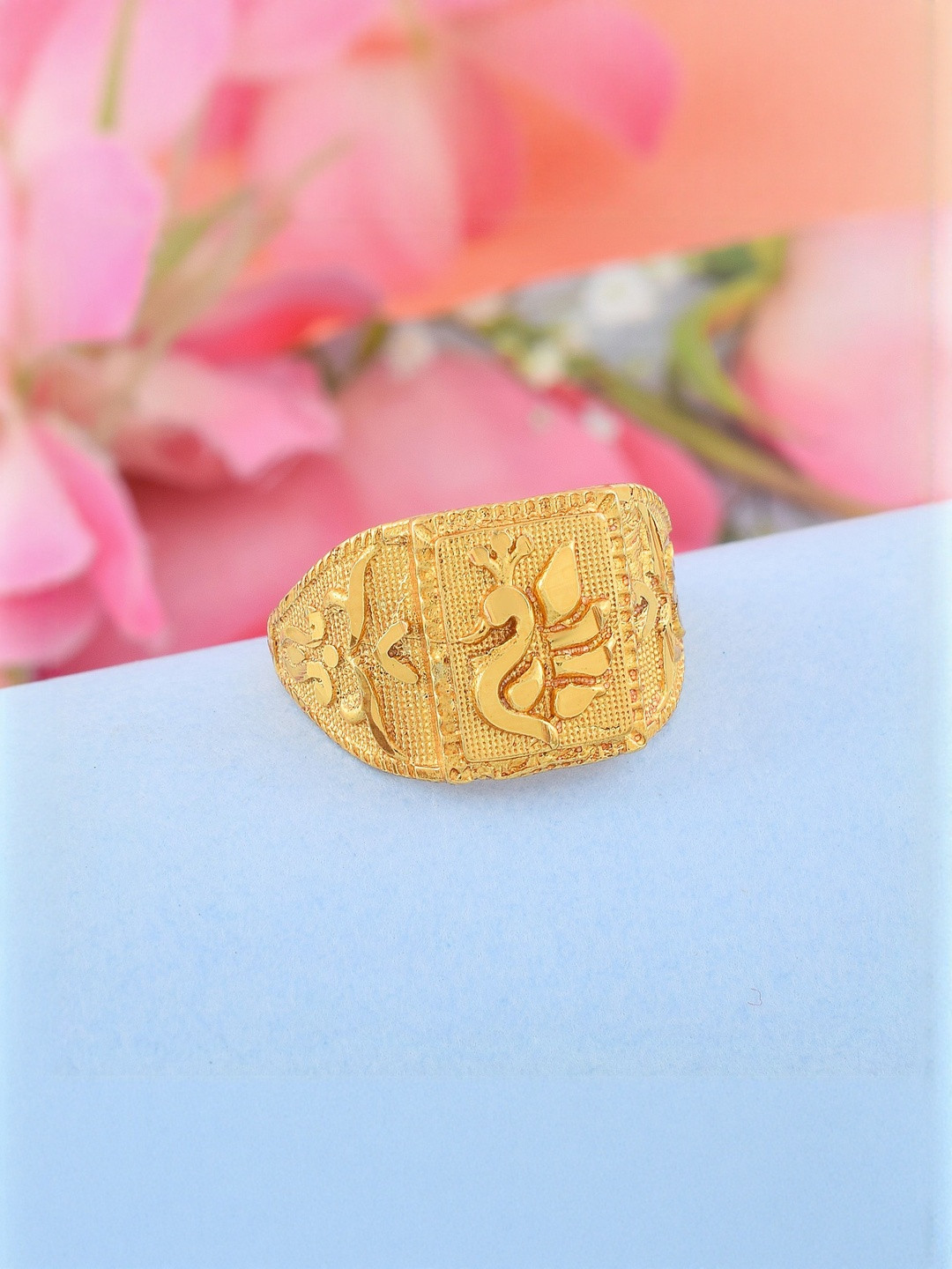 Goldplated Traditional Wedding Peacock design Fingerring