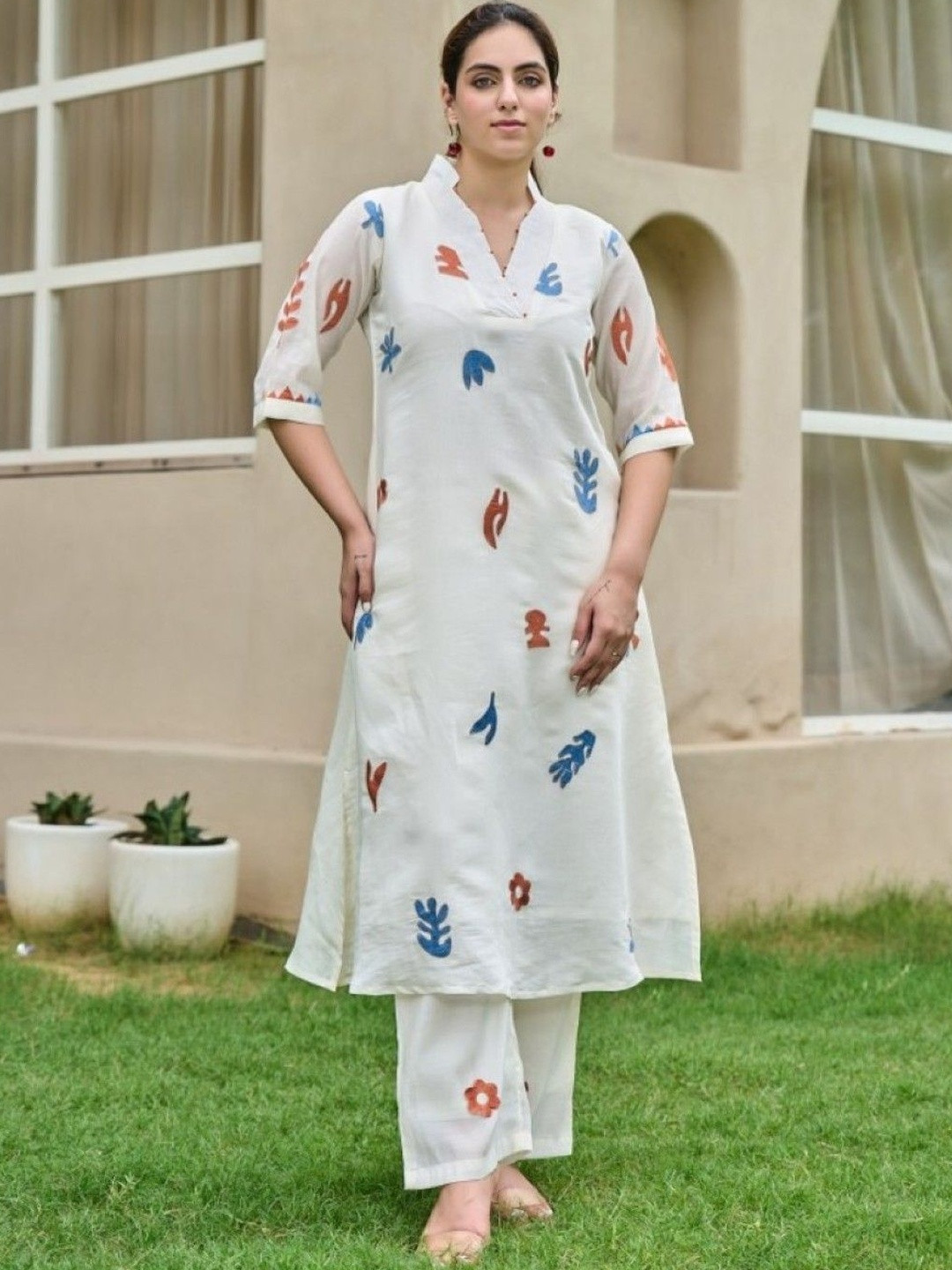 AUTUMN LANE Akira Swan Floral Embroidered A-Line Pure Cotton Kurta With Palazzo