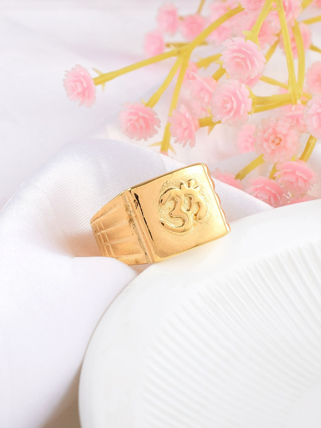 DZINETRENDZ Unisex Gold-Plated OM Finger Ring