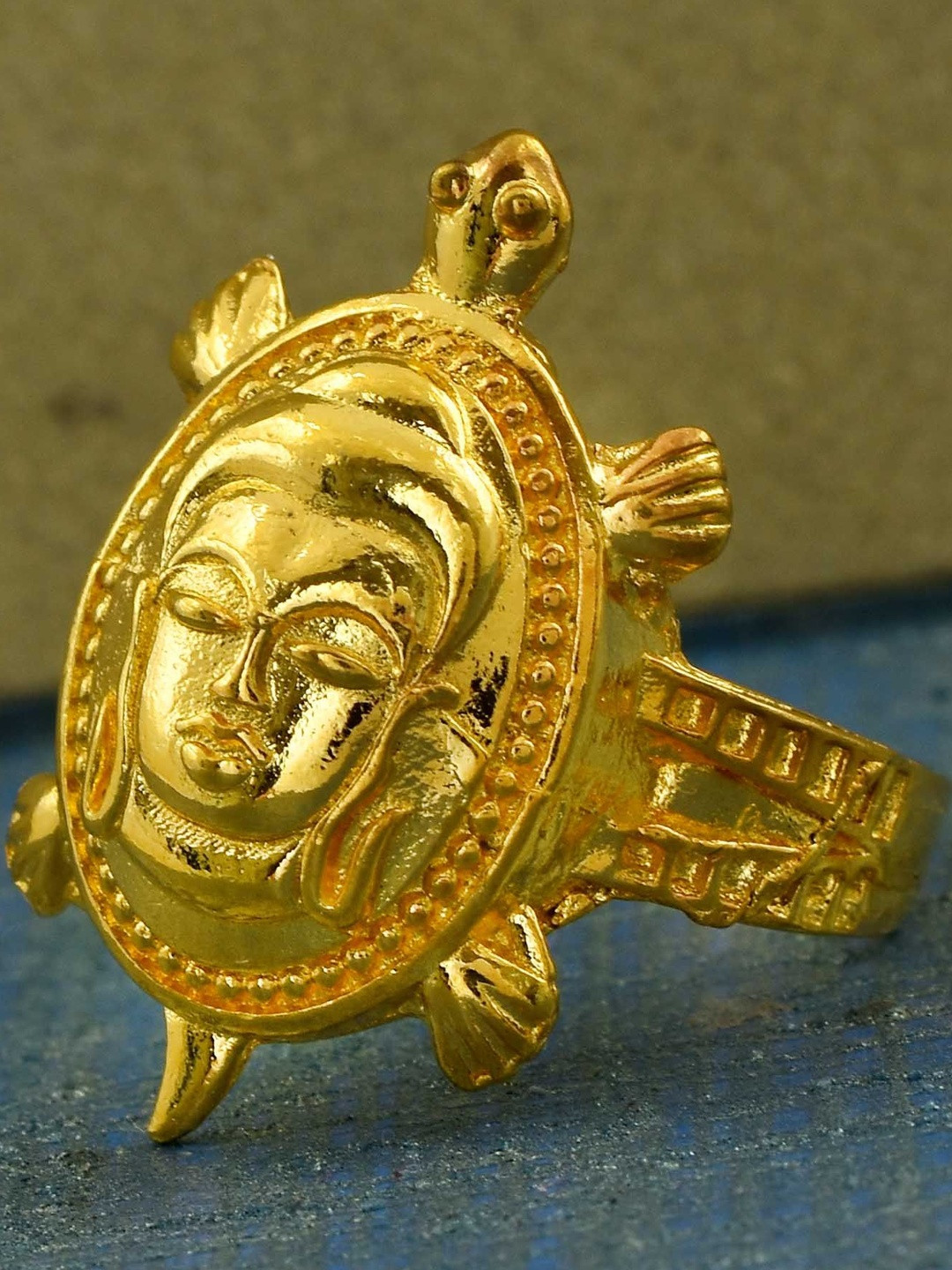DZINETRENDZ Gold-Plated Vastu Fengshui Budha Head On Tortoise Finger Ring