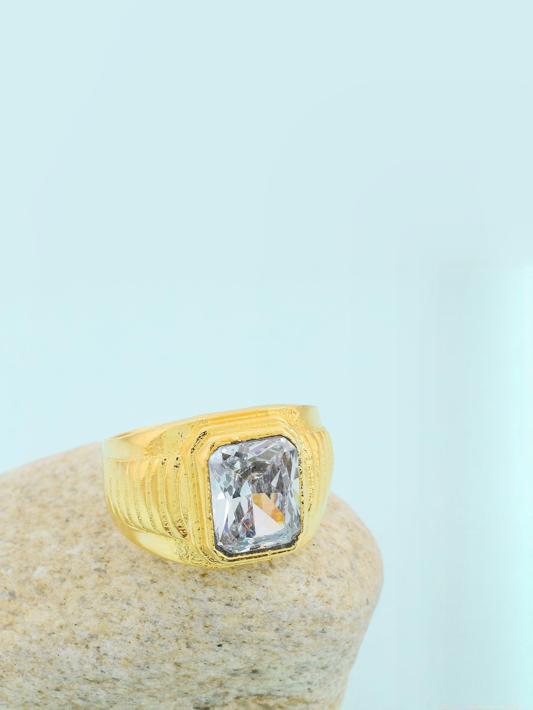 Brass Goldplated Imitation Diamond Engagement Wedding Finger ring