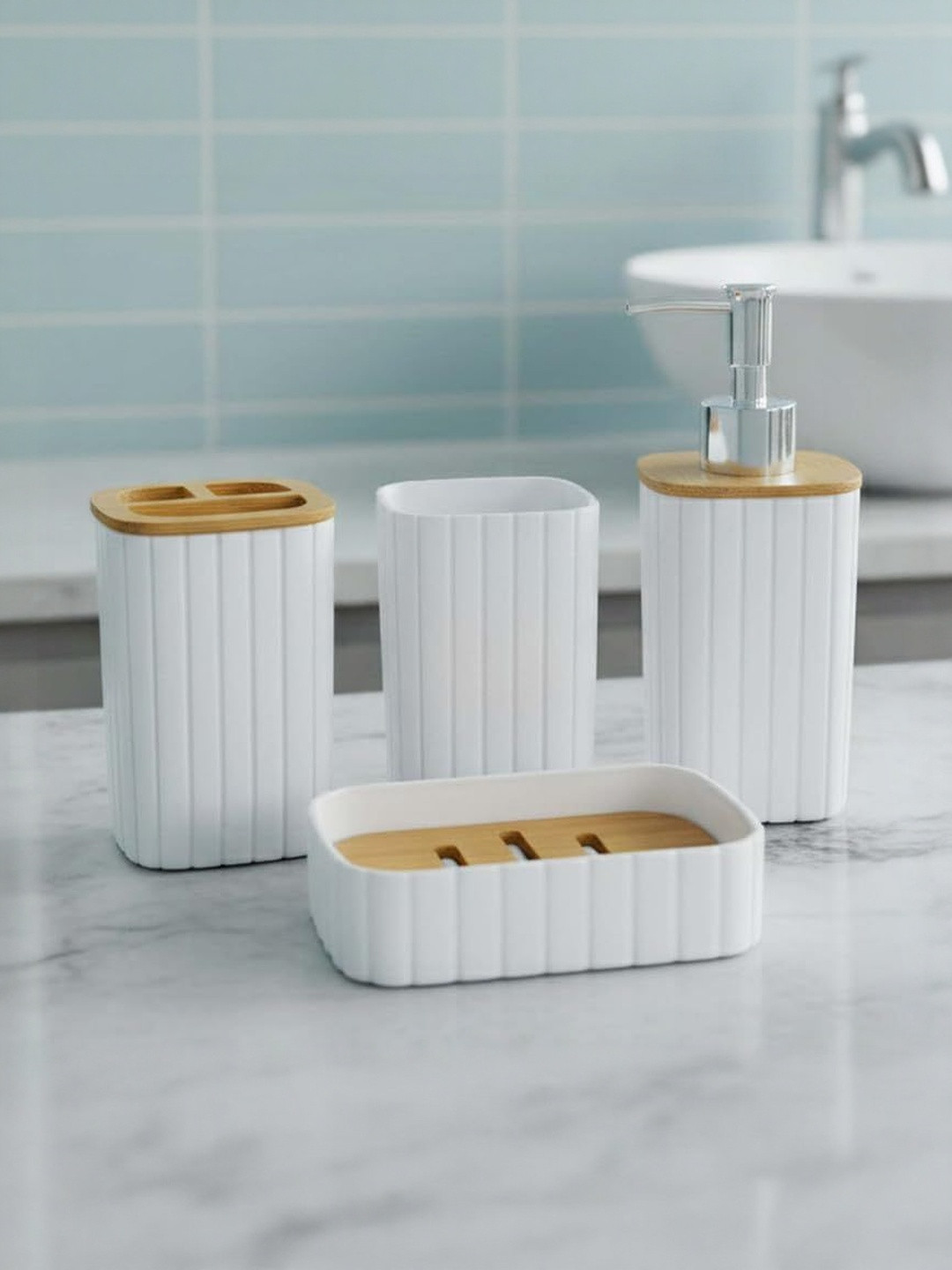 Go Hooked White 4 Pieces Plastic Bath Accessories Set