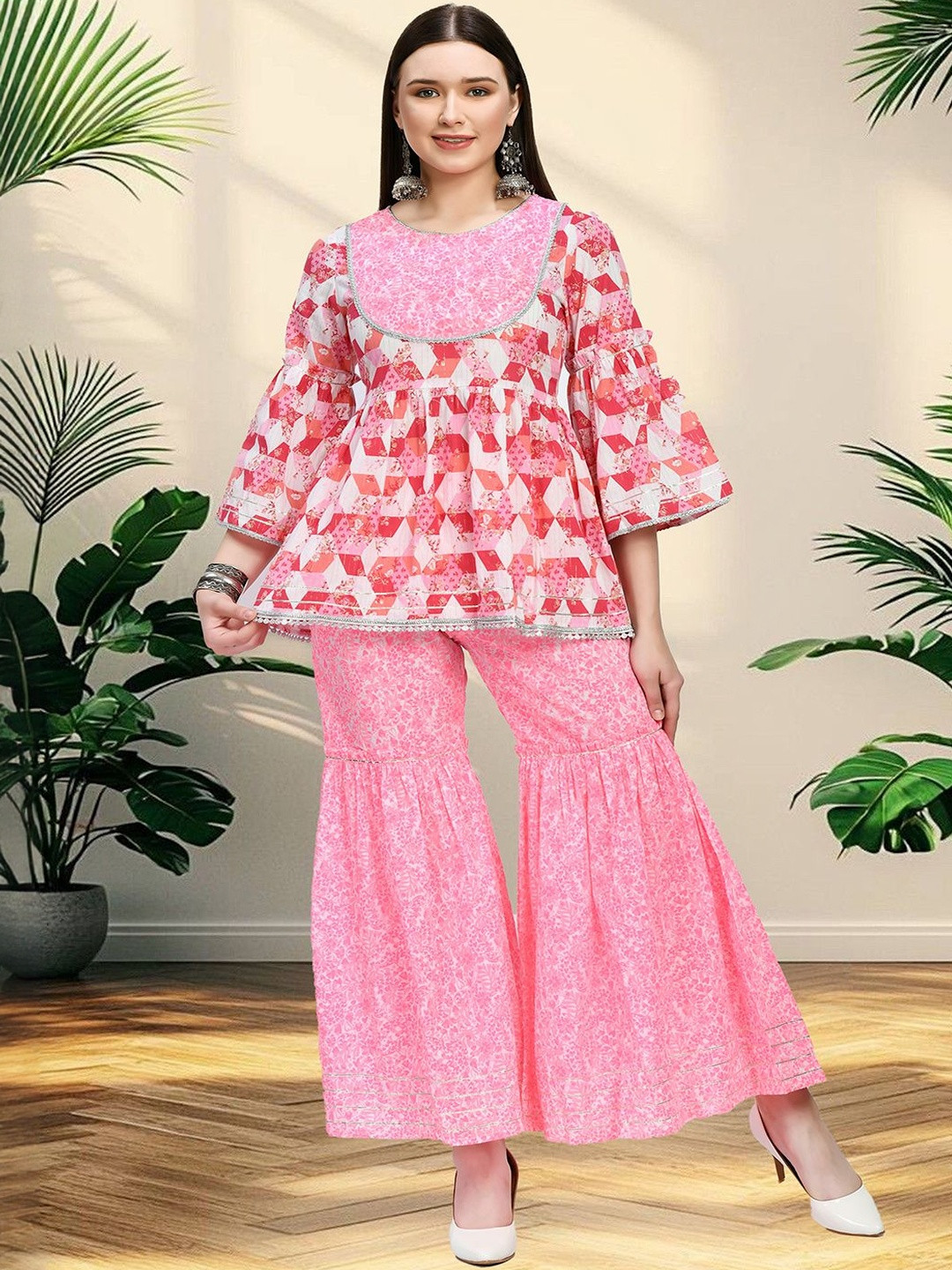 neel & ned Women Printed Empire Pure Cotton Kurti with Sharara & With Dupatta