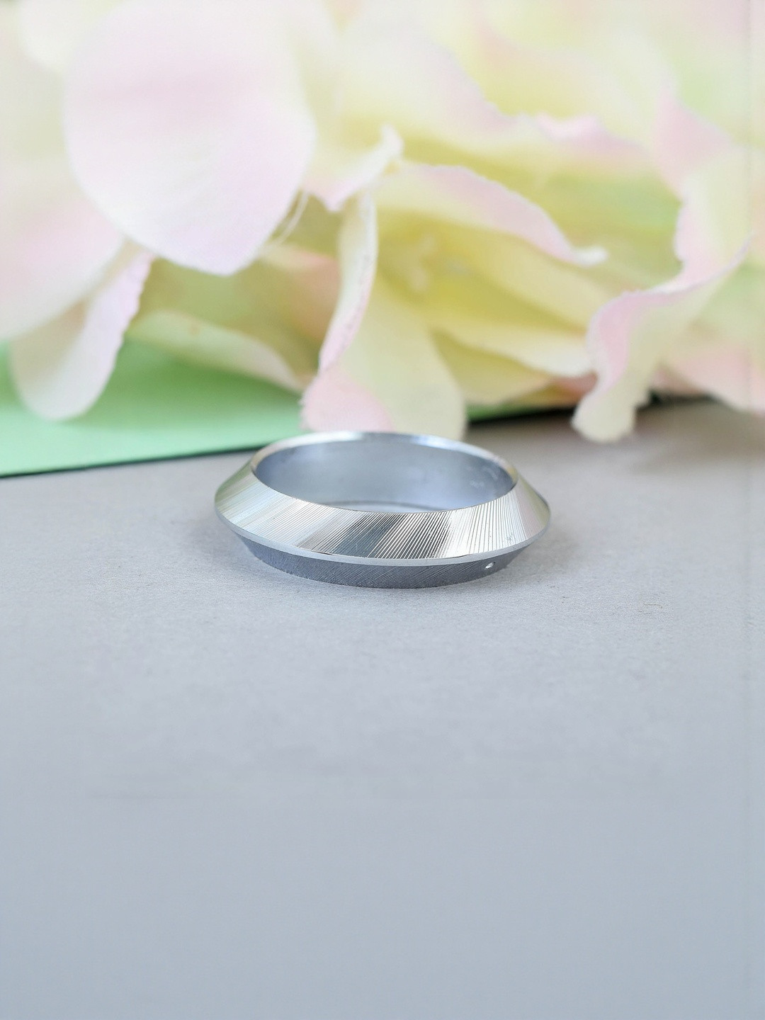 Stainless Steel Conical Fashion Fingerring