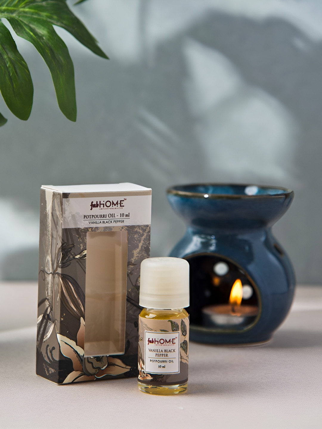 Fabindia Brown Black Pepper Potpourri Oil- 10ml