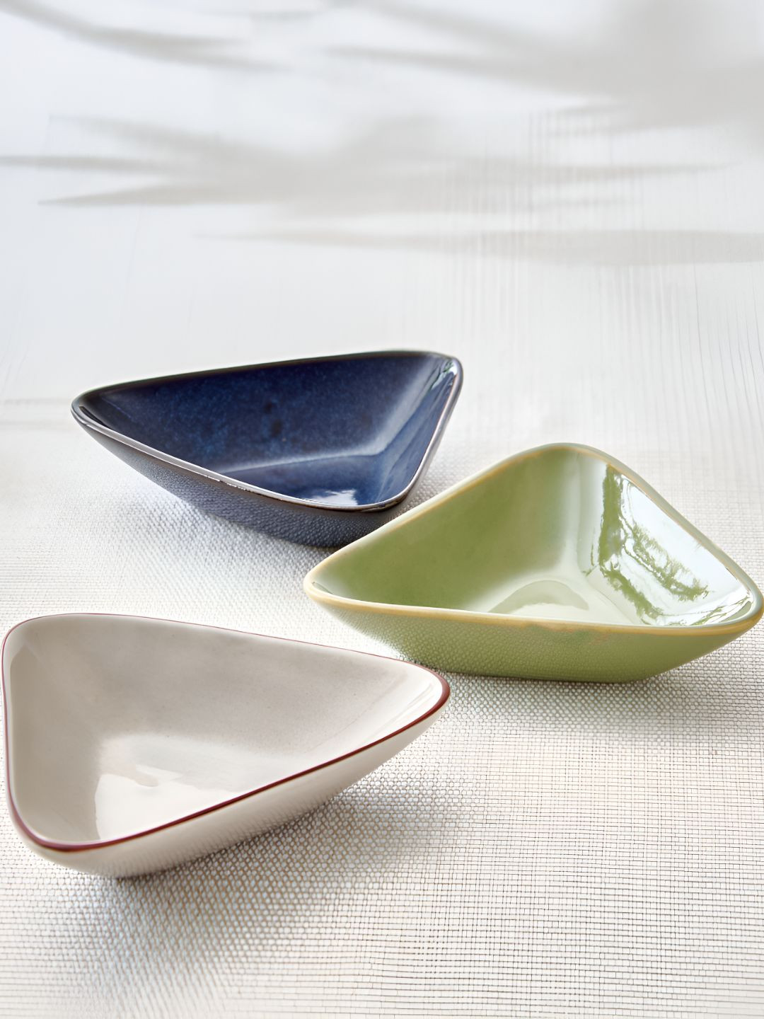 Home Centre Velto White 3 Pieces Stoneware Easy To Clean Dip Bowls