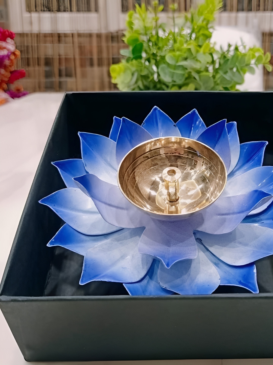 Heaven Decor Gold-Toned & Blue Textured Kamal Ptta Akhand Diya