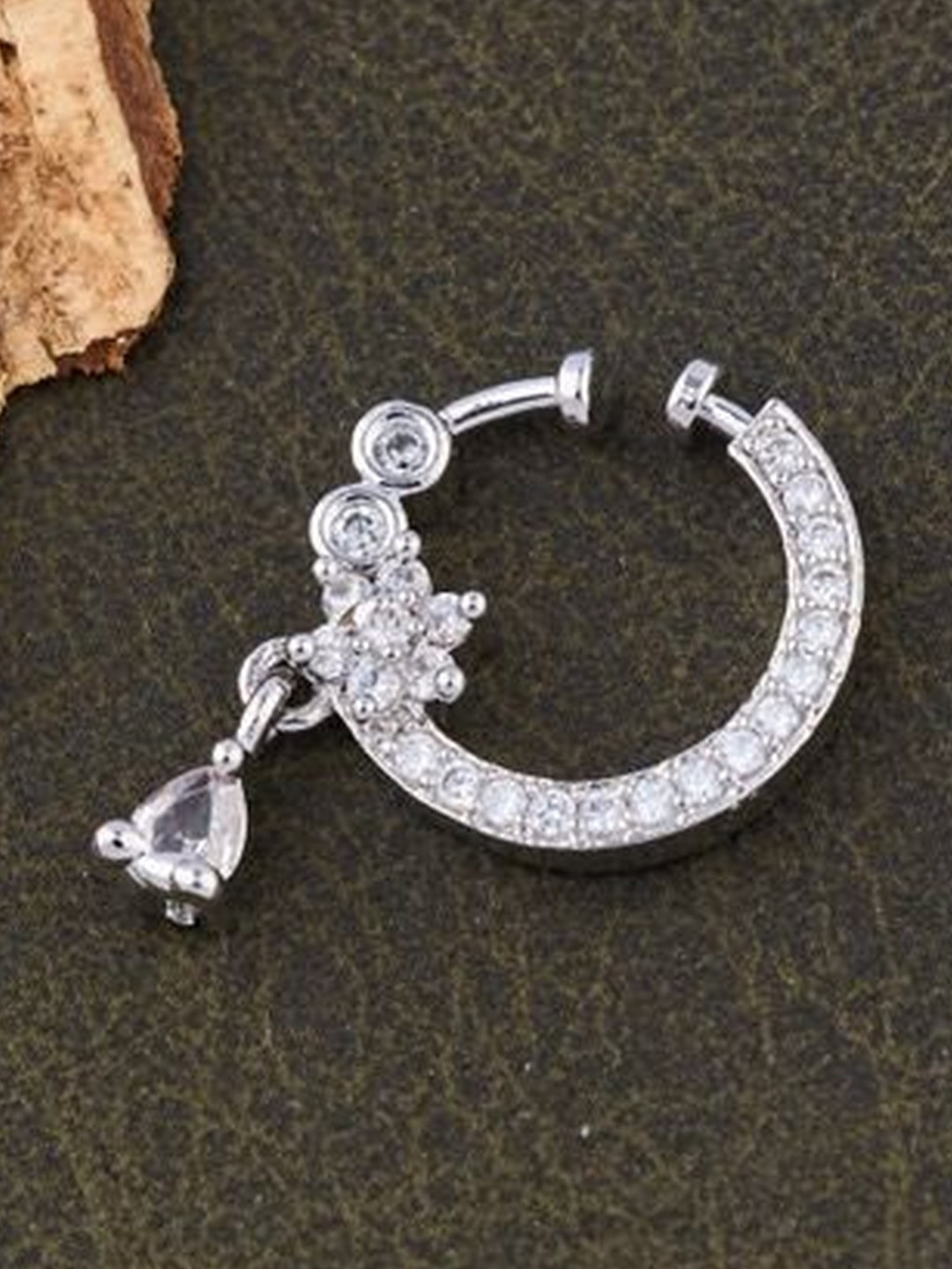 GC PREMIUM JEWELLERY Silver-Plated Cubic Zirconia Studded Floral Ring Nosepin
