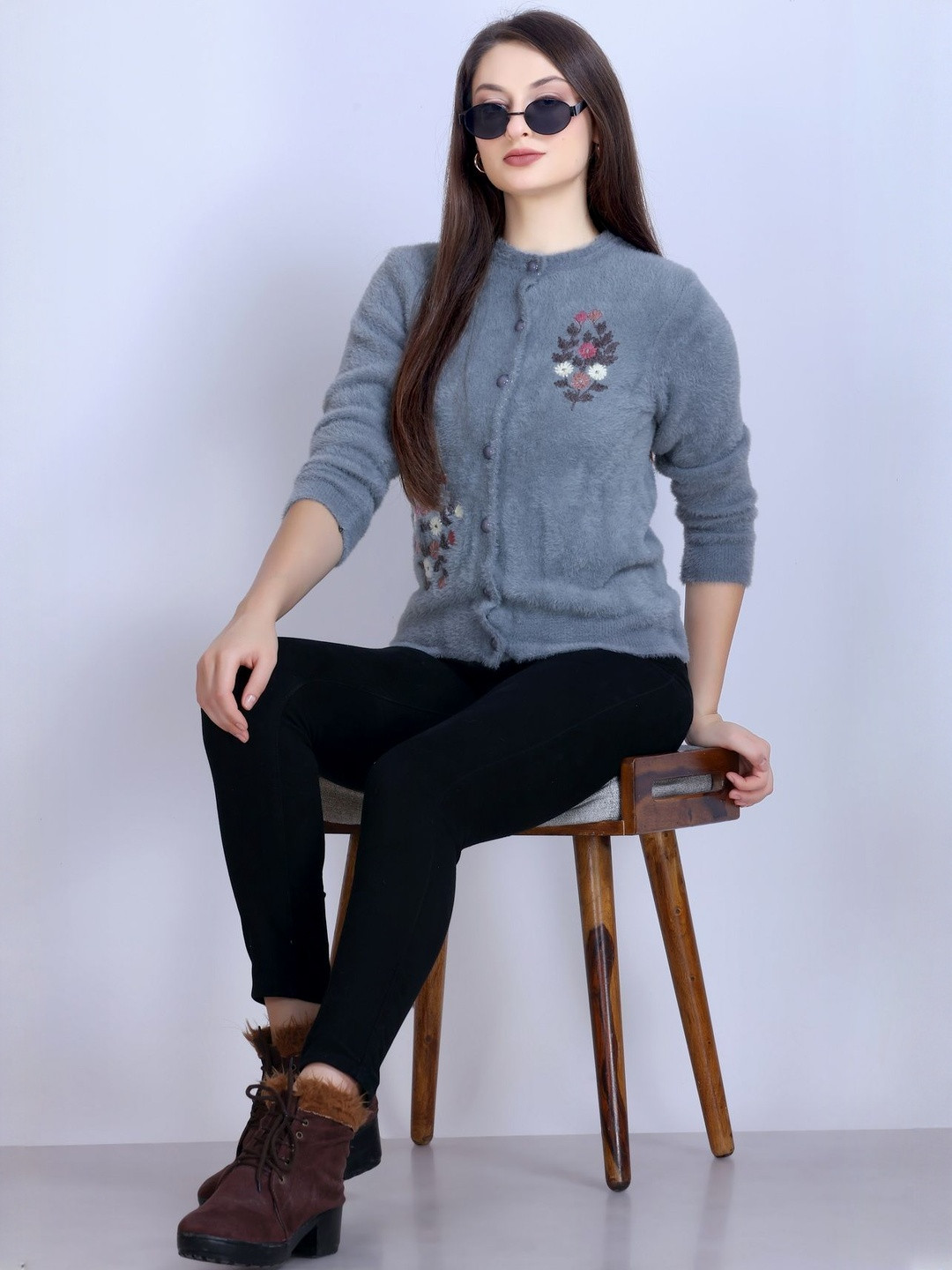 Roadster Women Grey Wool Embroidered Cardigan