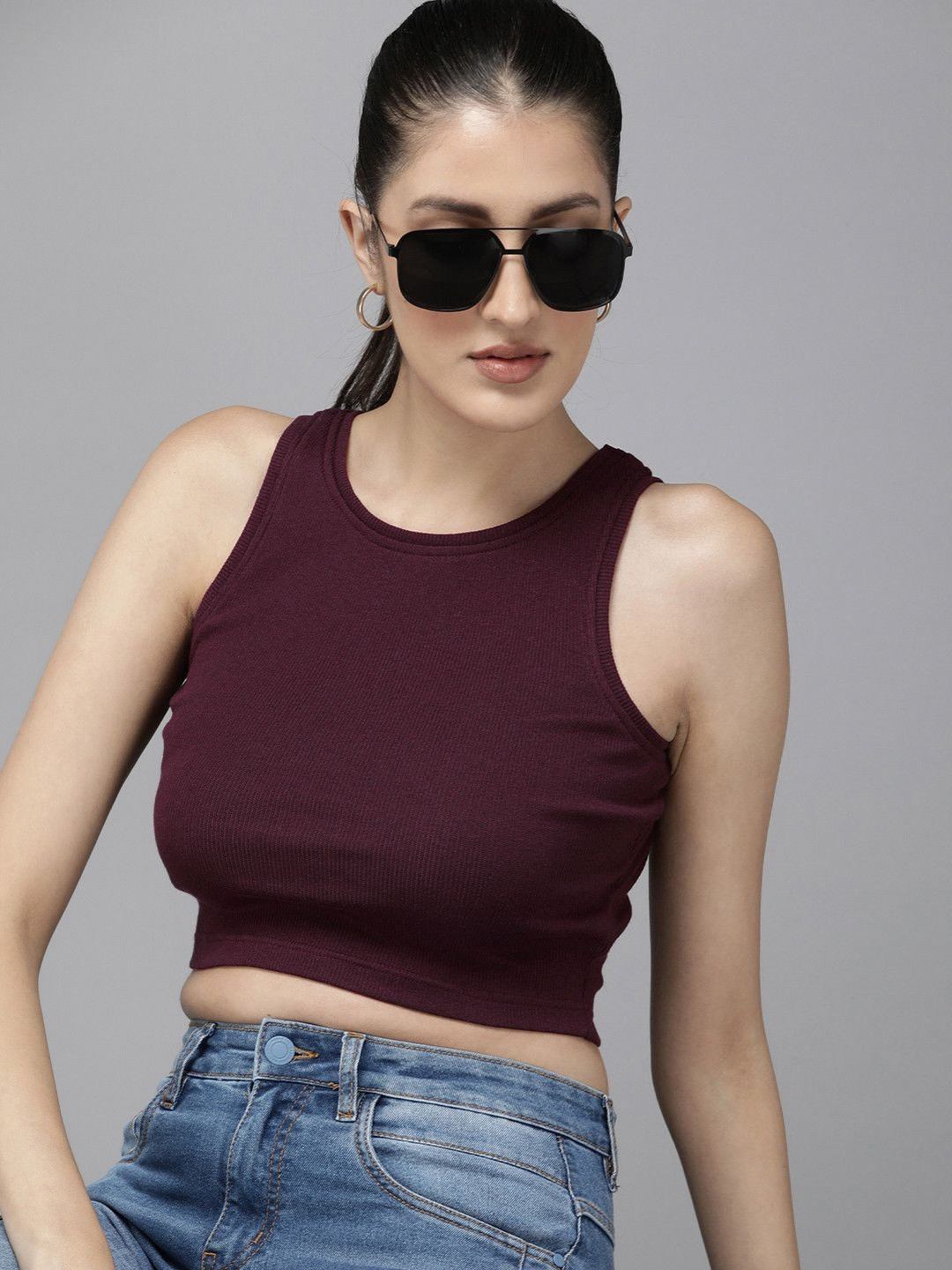 GLOWBERRY Round Neck Sleeveless Fitted Crop Tank Top