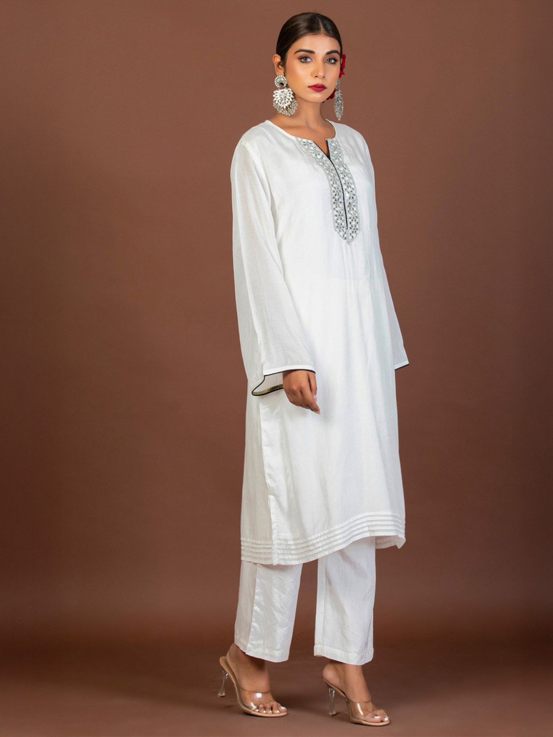 JIRAAZI Women Solid Stylised Neck Long Sleeves Kurta
