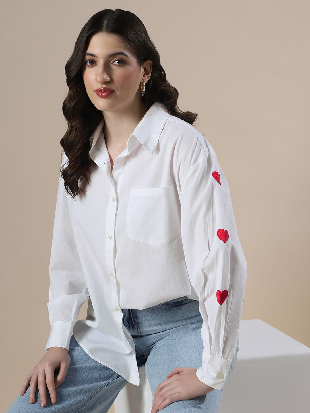 Globus Embroidered Detail Cuff Sleeves High-Low Hem Oversized Shirt