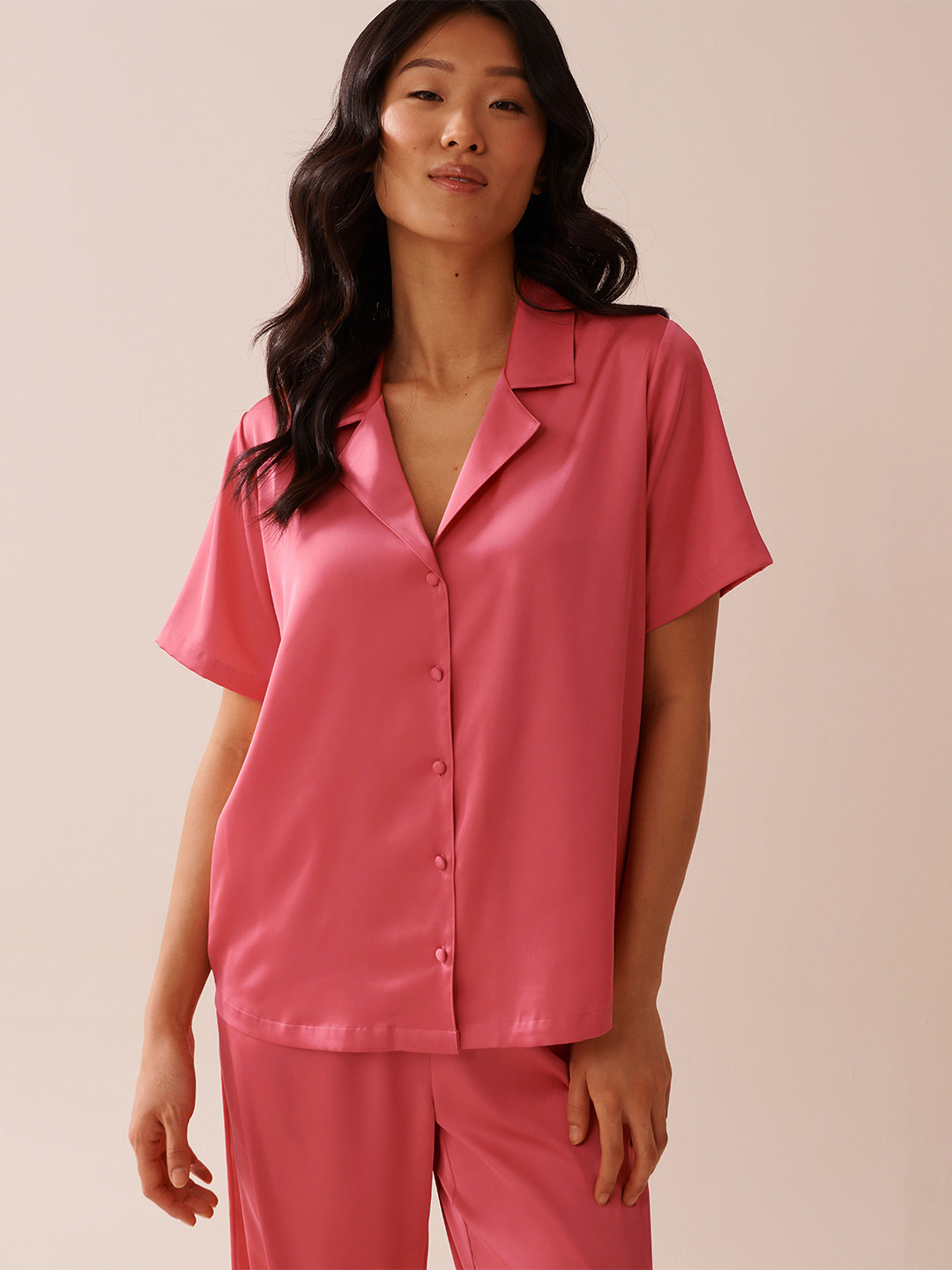 La Vie en Rose Women Satin Notched Lapel Collar Neck Button-Down Shirt