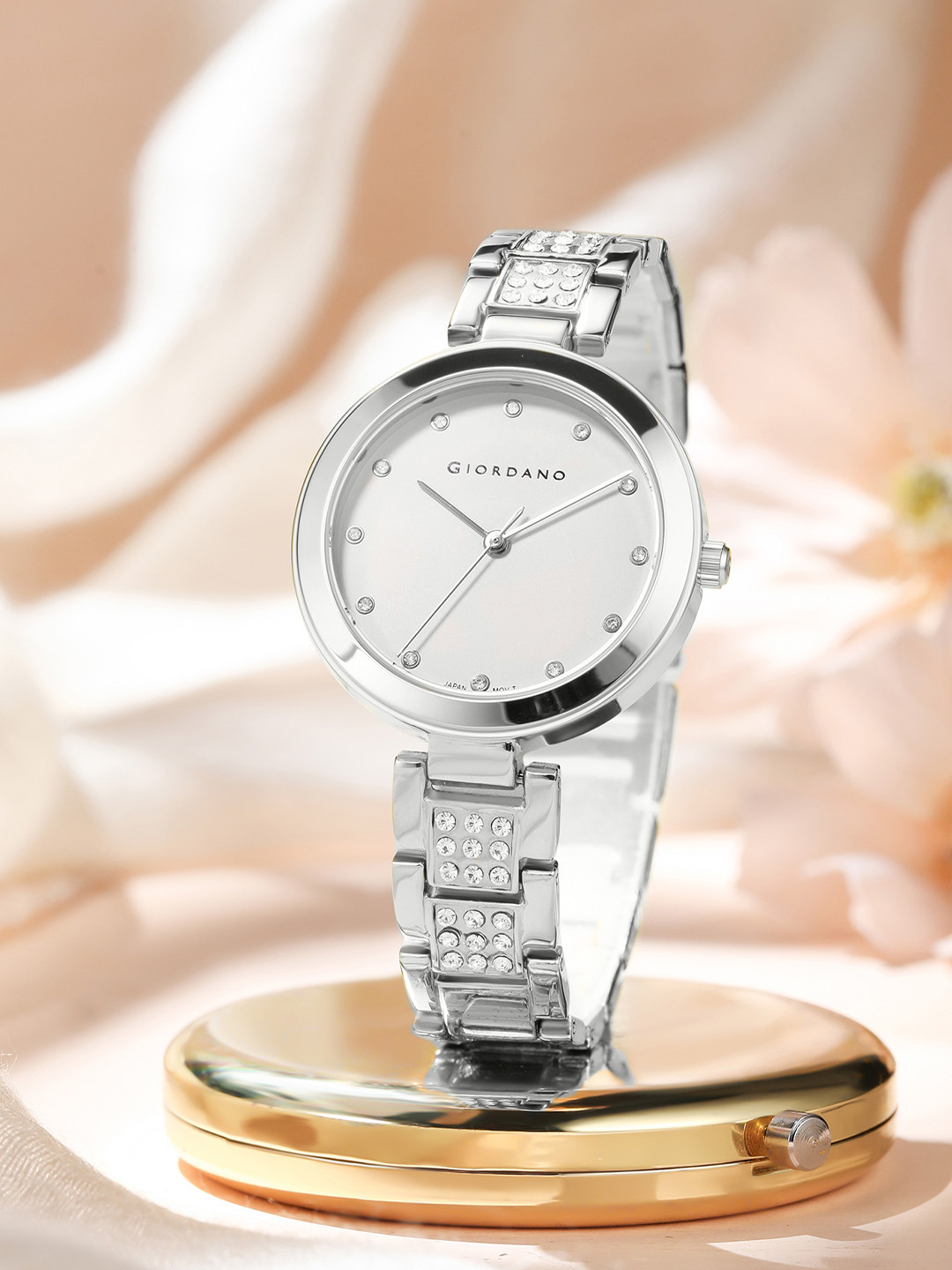 GIORDANO Women White Dial Watch A2037-11