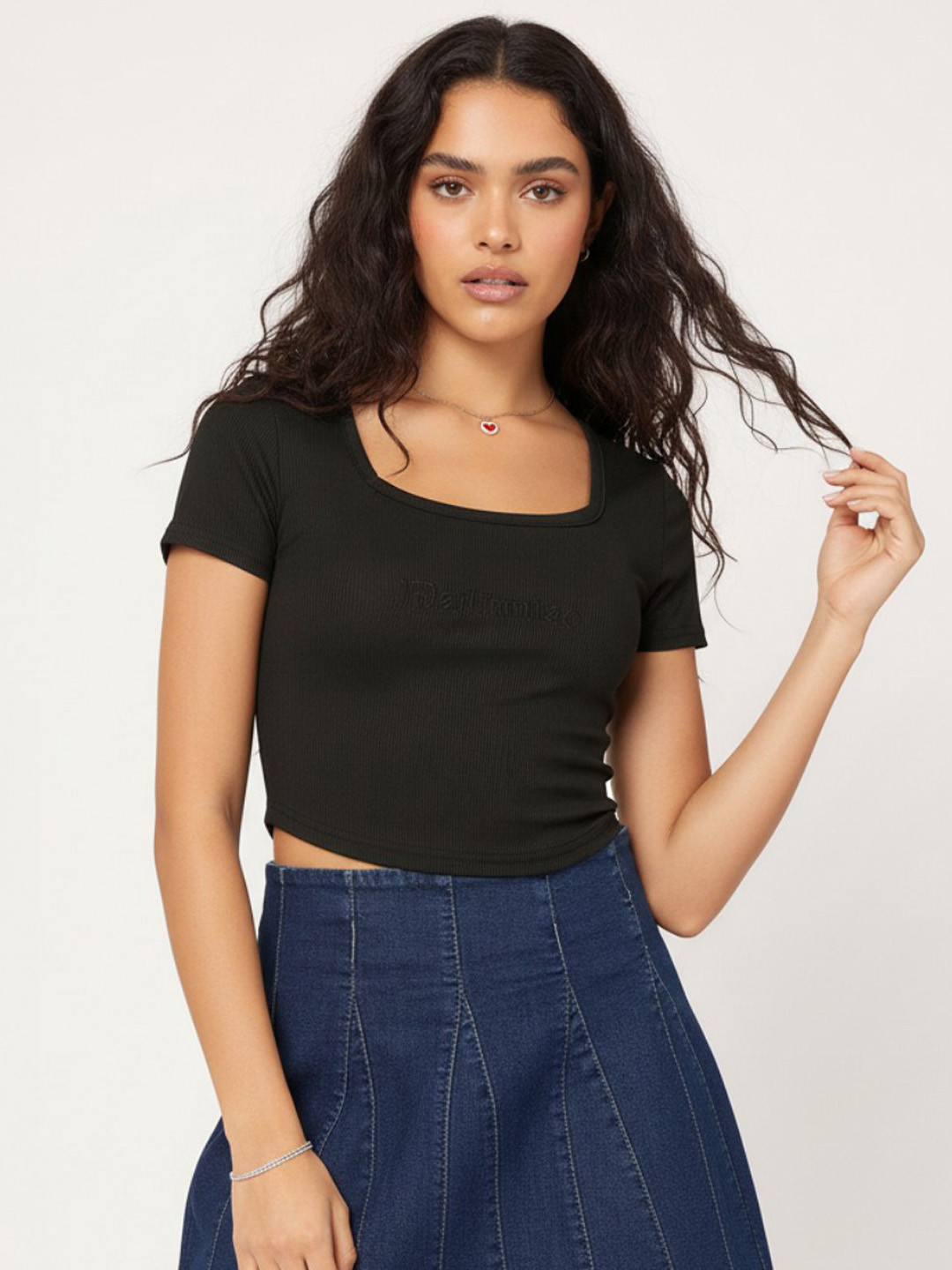 DressBerry Fusion Fits Embroidered Ribbed Crop Top