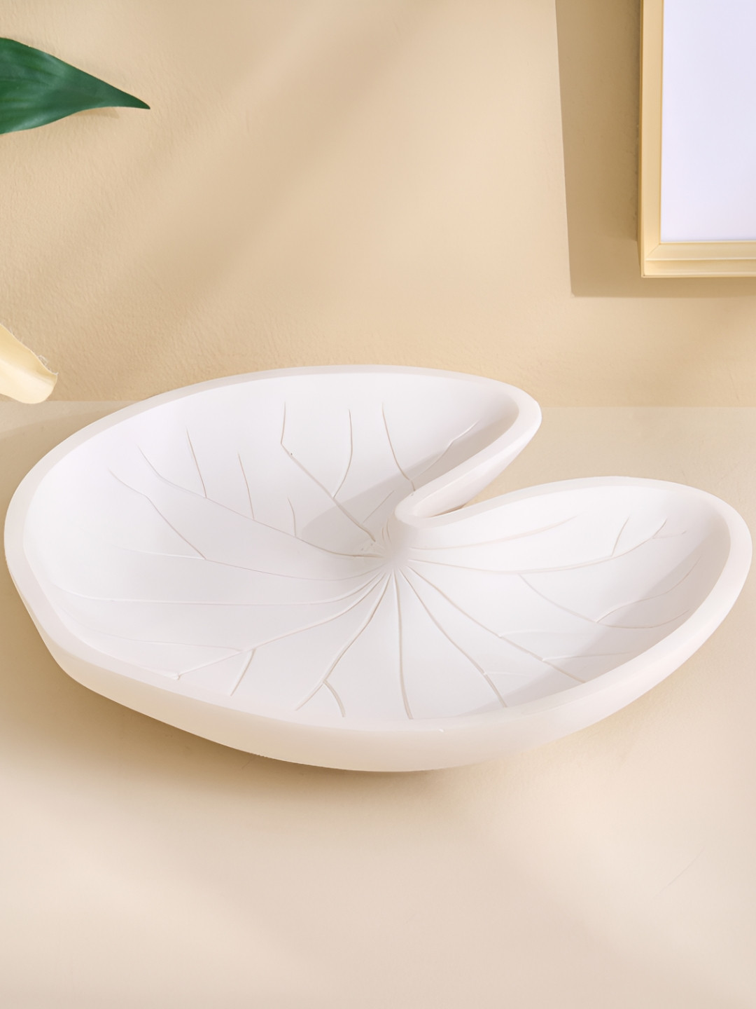 Home Centre Soma Myst White Leaf Decorative Platter
