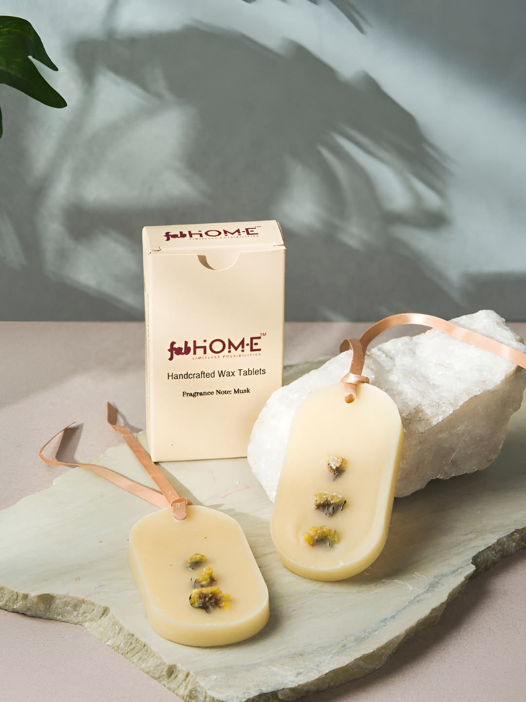 Fabindia Mehak White & Gold Toned 2 Pieces Room Freshner