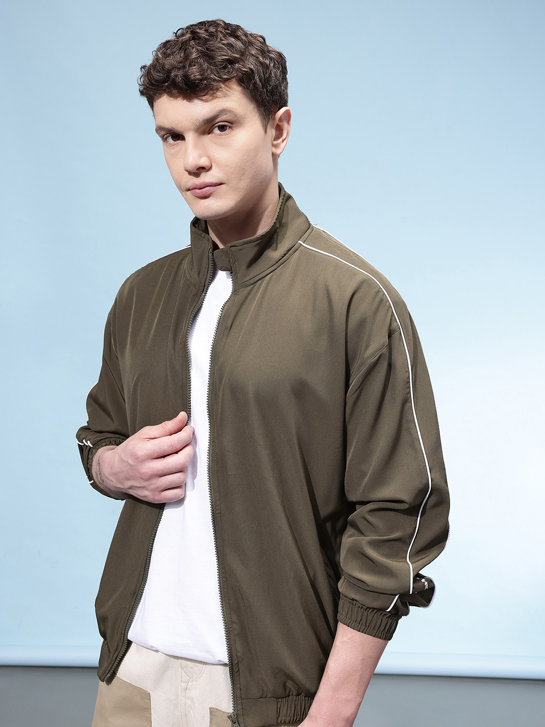 glitchez Mock Collar Windcheater Jacket With Piping Details