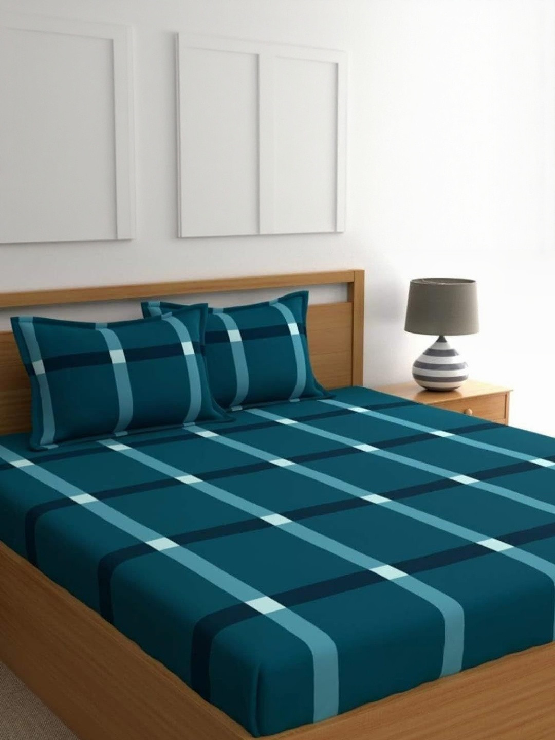 NEW TOWN Blue Checked 210 TC King Bedsheet with 2 Pillow Covers