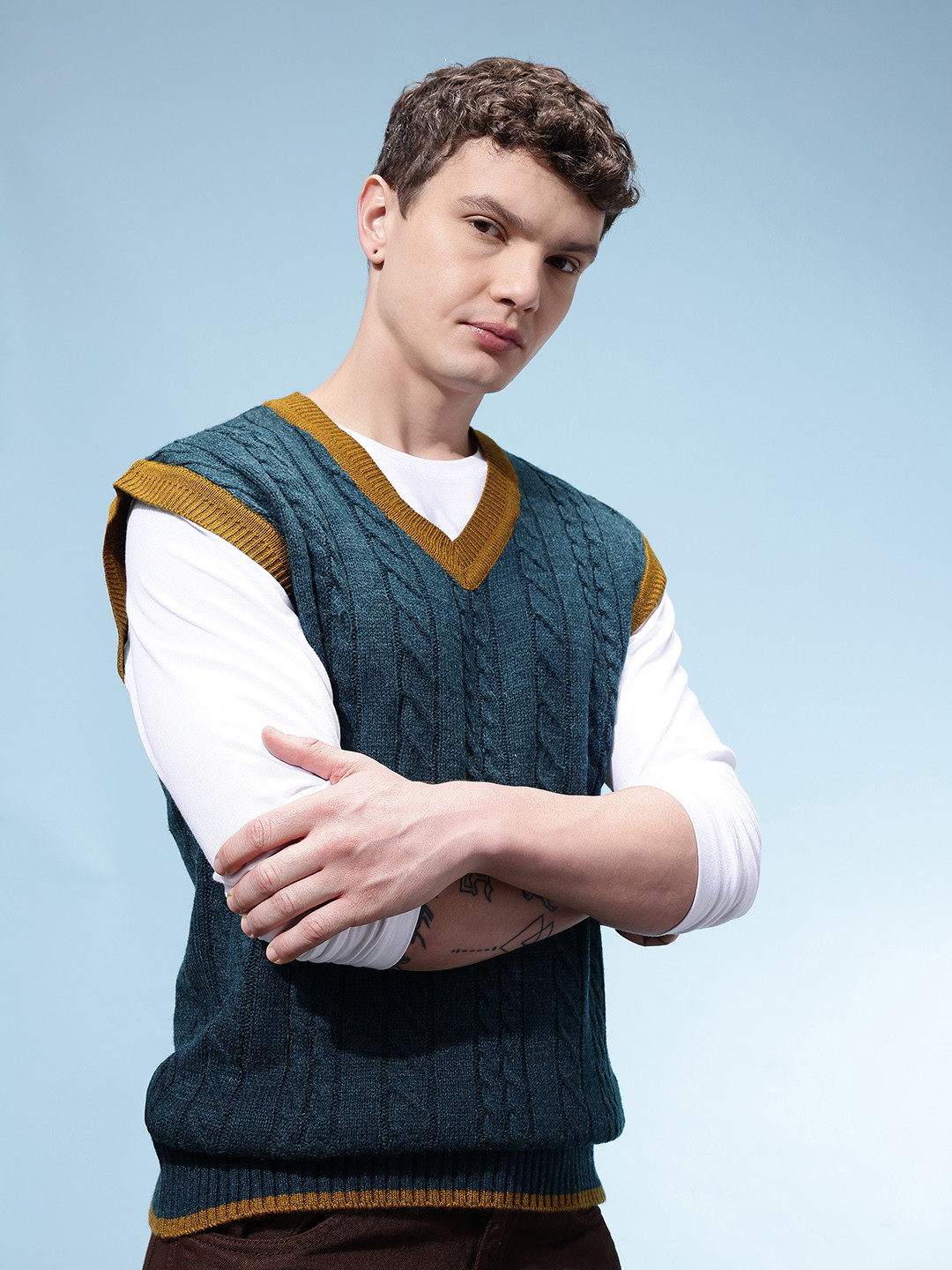 glitchez Cable Knit Relaxed Sweater Vest