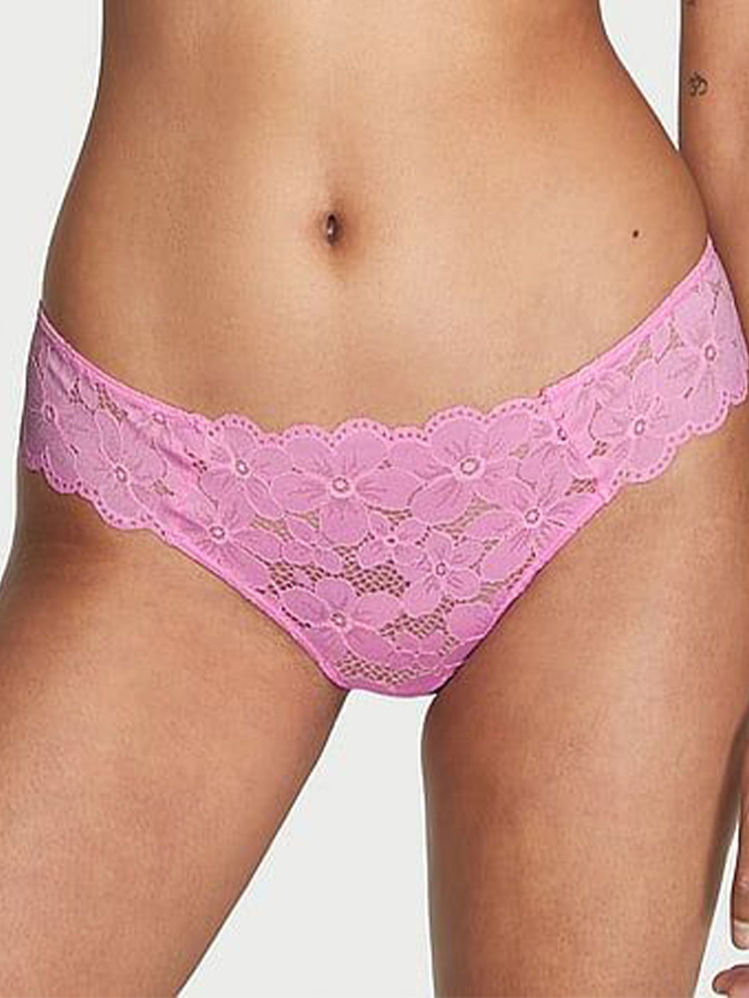 Victoria's Secret Self-Designed Low Rise Inner Elastic Lace Thongs Brief