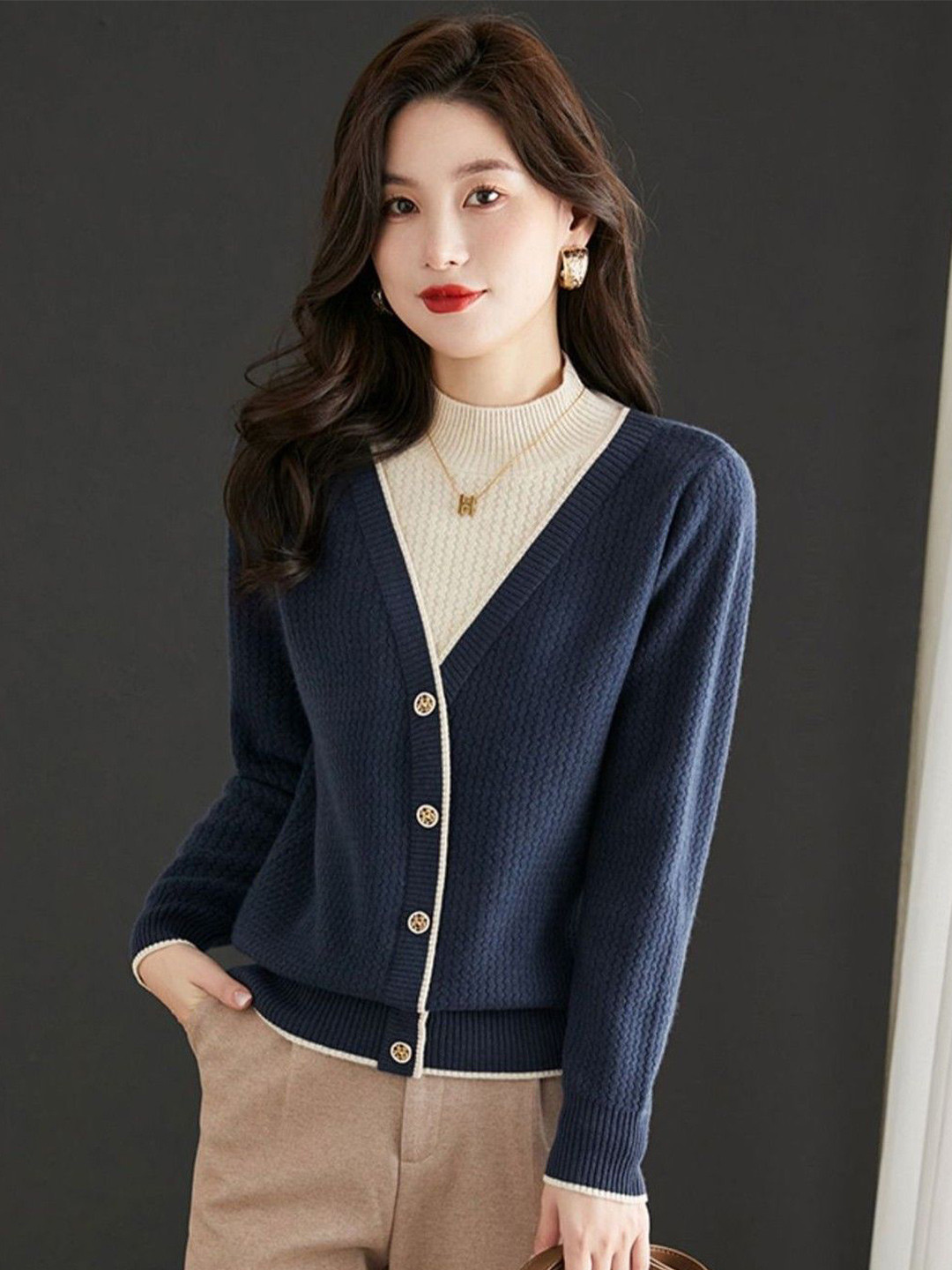 StyleCast Contrast Trim V-Neck Long Sleeves Knit Ribbed Cardigan Sweater